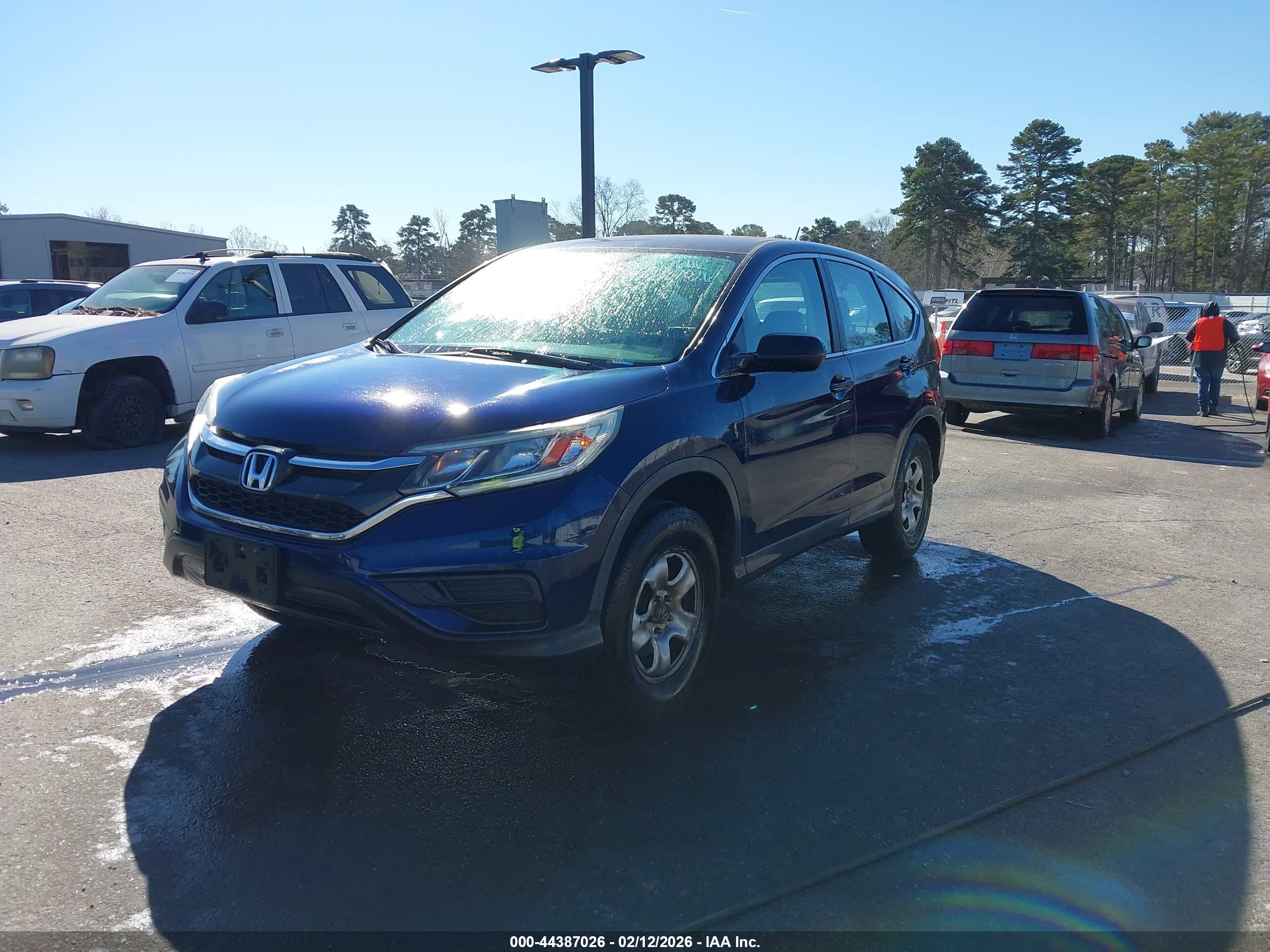 HONDA CR-V image 2