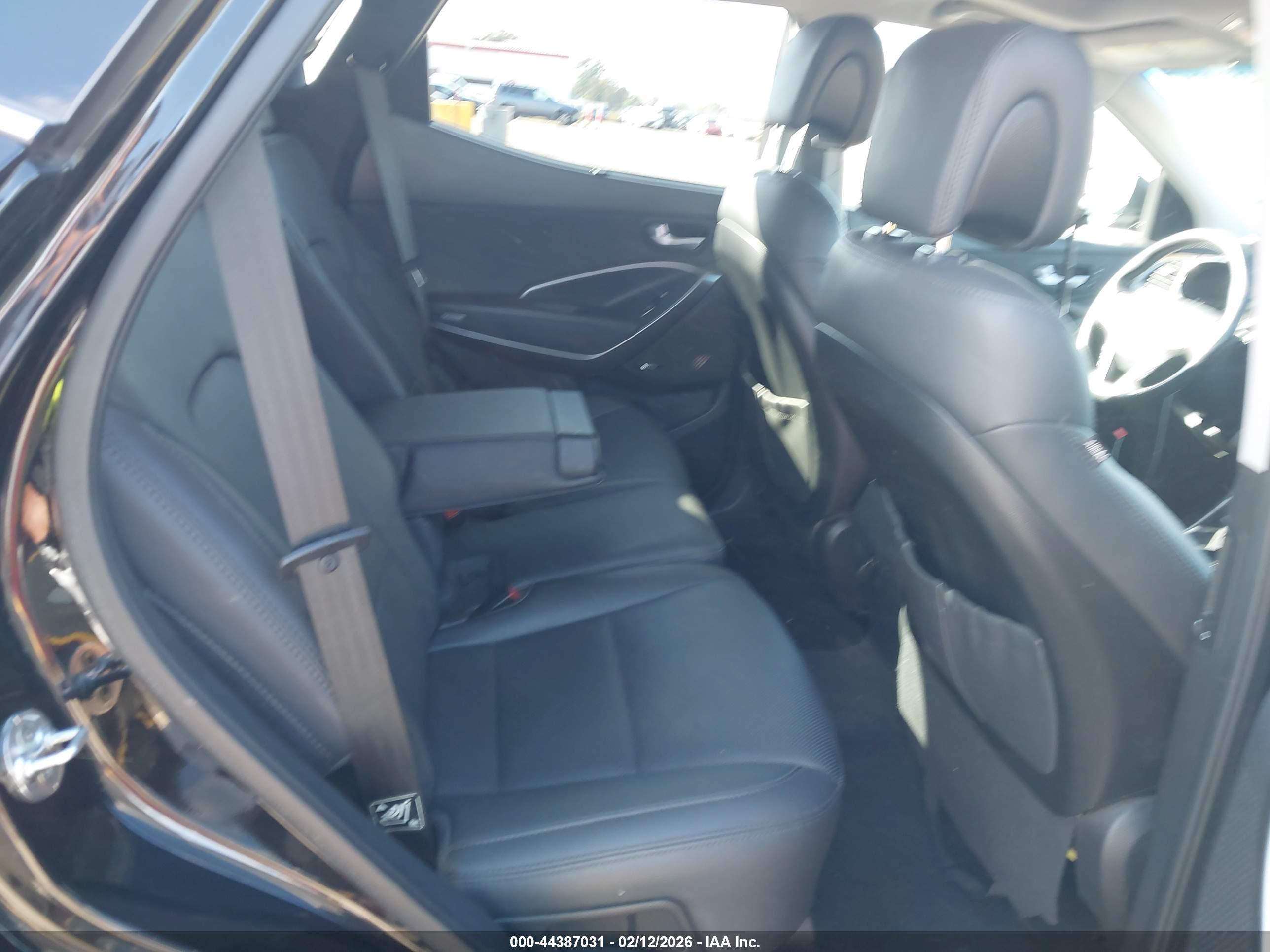 HYUNDAI SANTA image 8