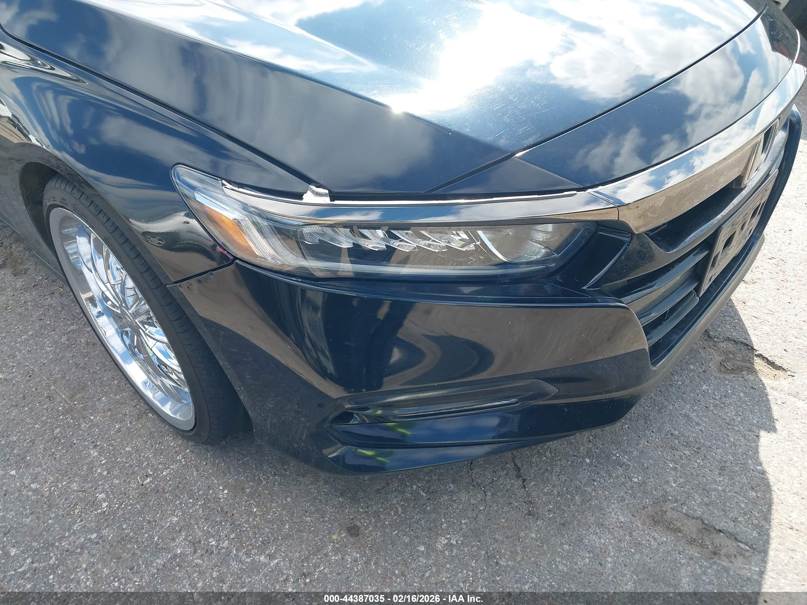 HONDA ACCORD image 6