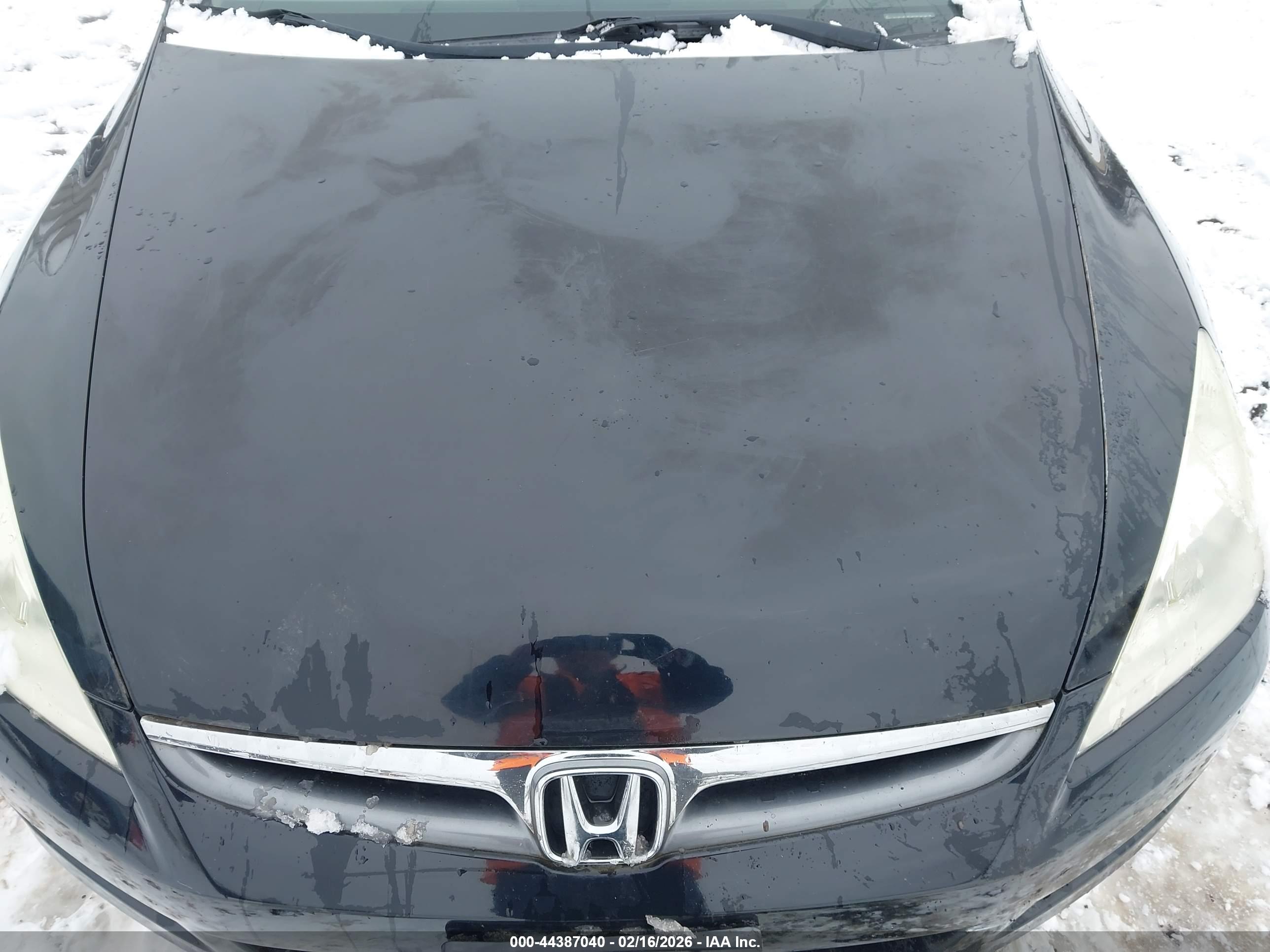 HONDA ACCORD image 6