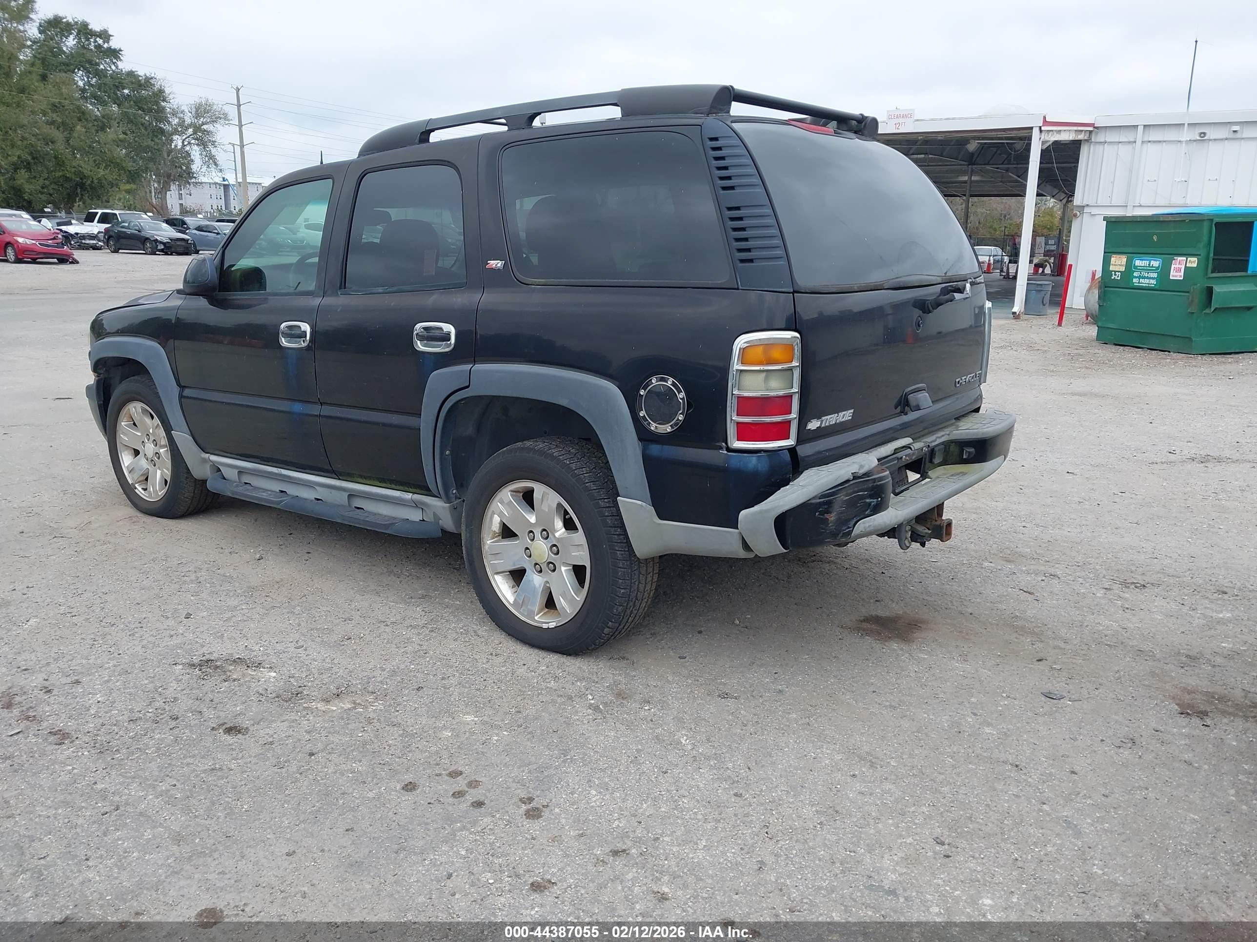 CHEVROLET TAHOE image 3