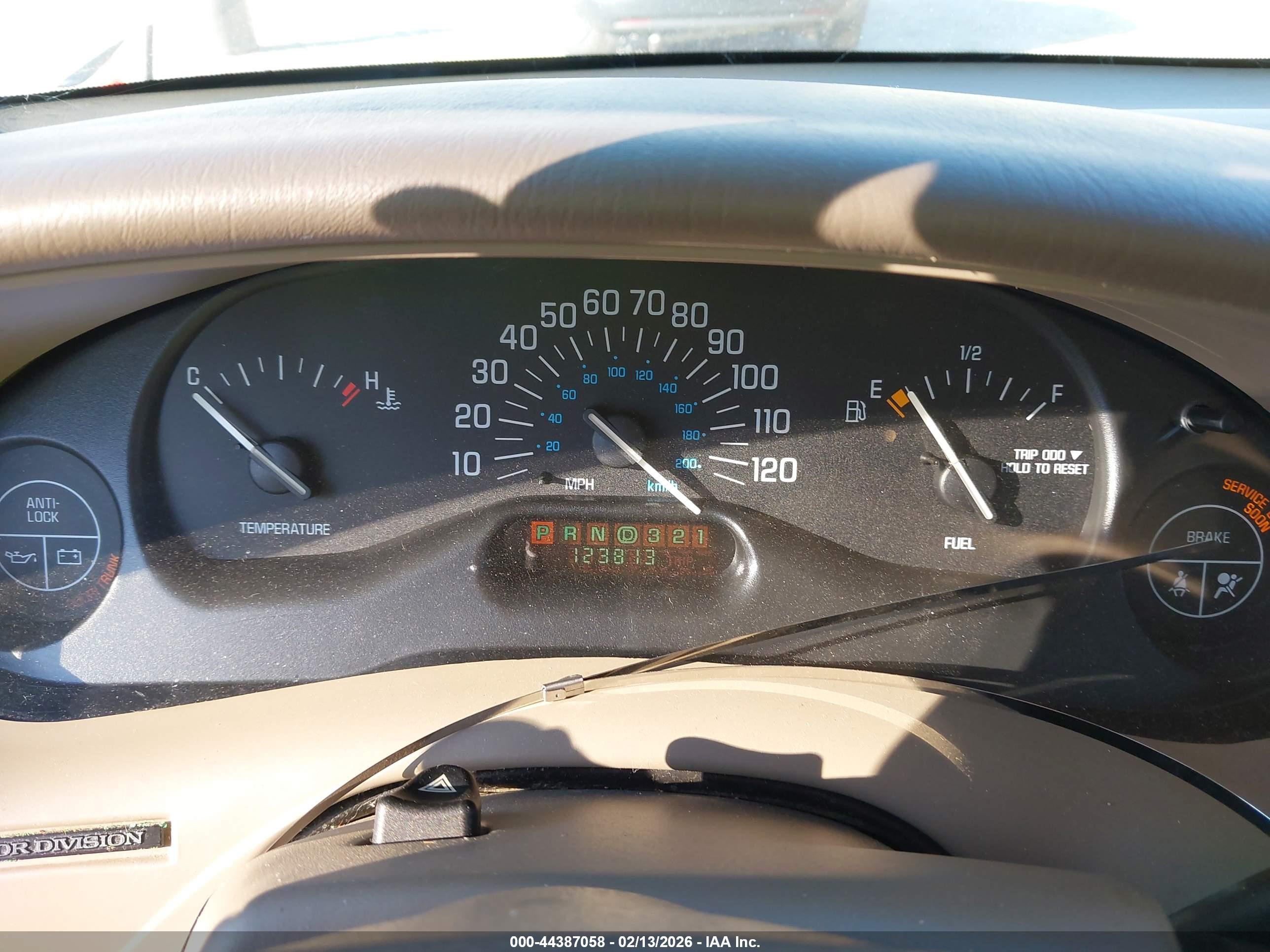 BUICK CENTURY image 7