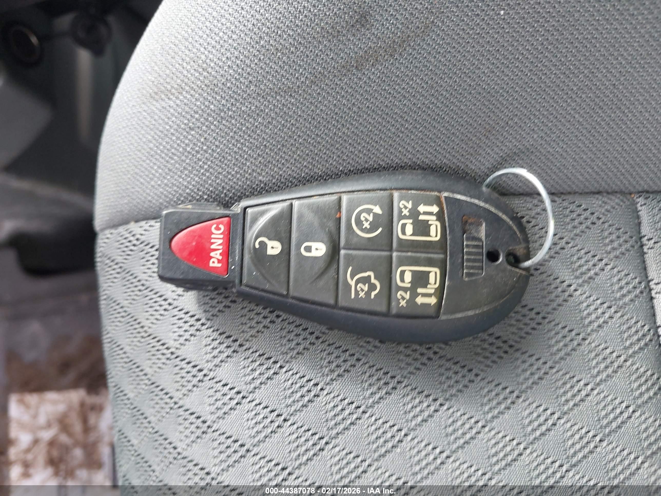 DODGE GRAND image 11