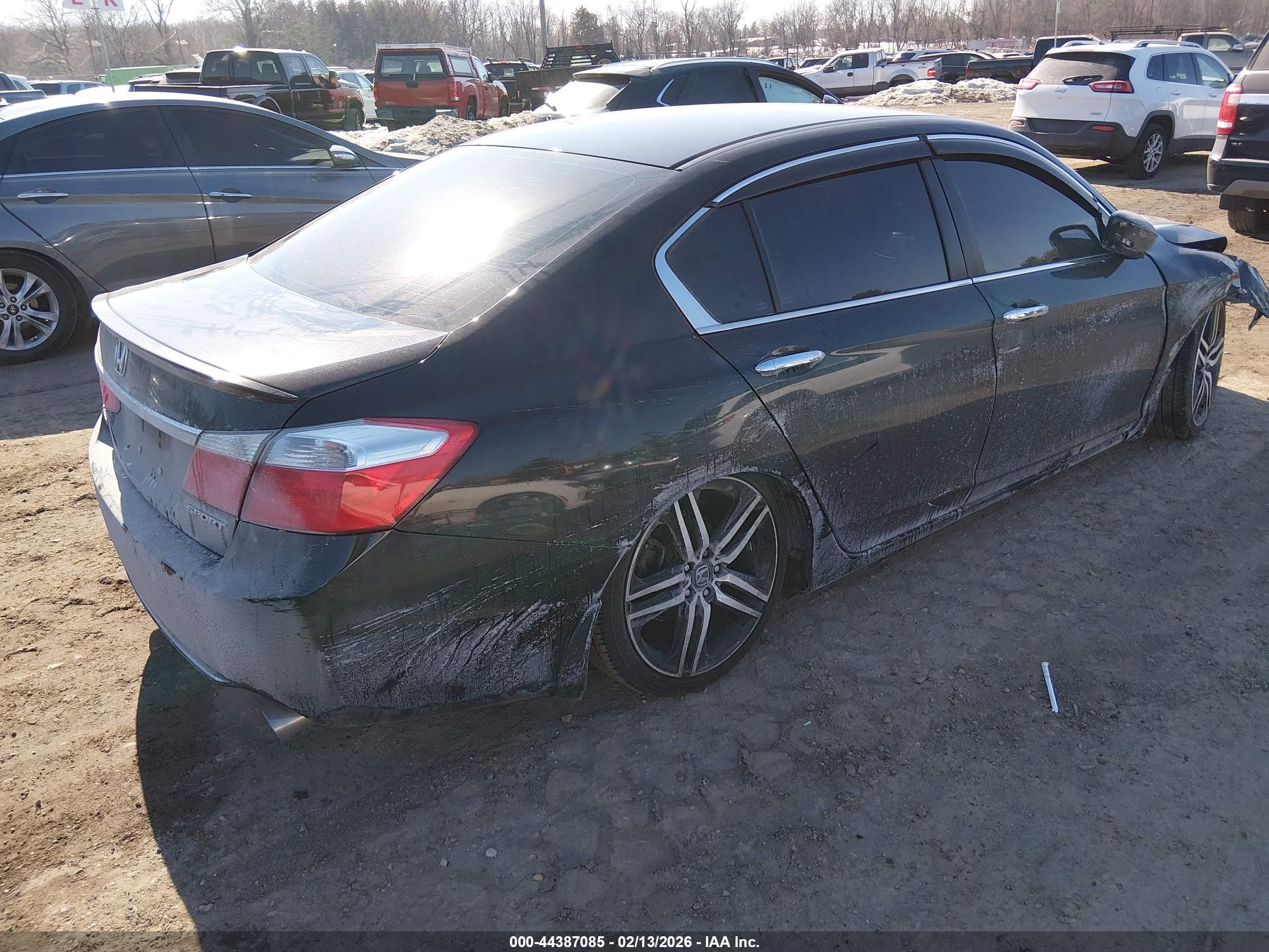 HONDA ACCORD image 4