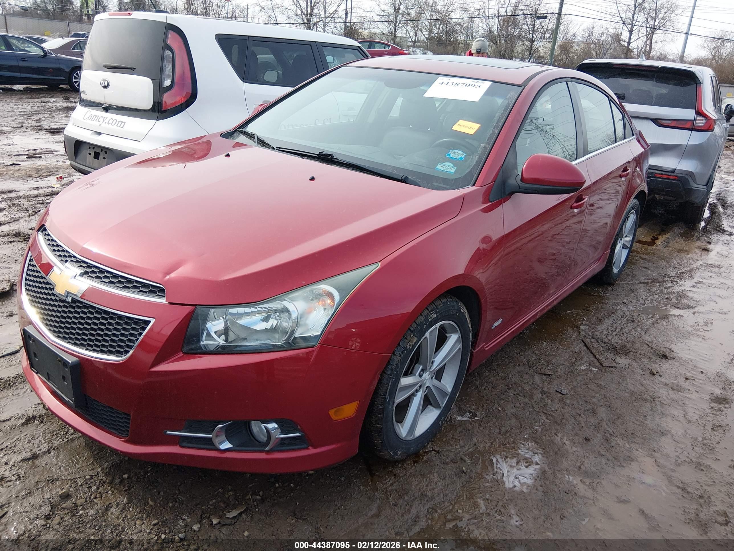 CHEVROLET CRUZE image 2
