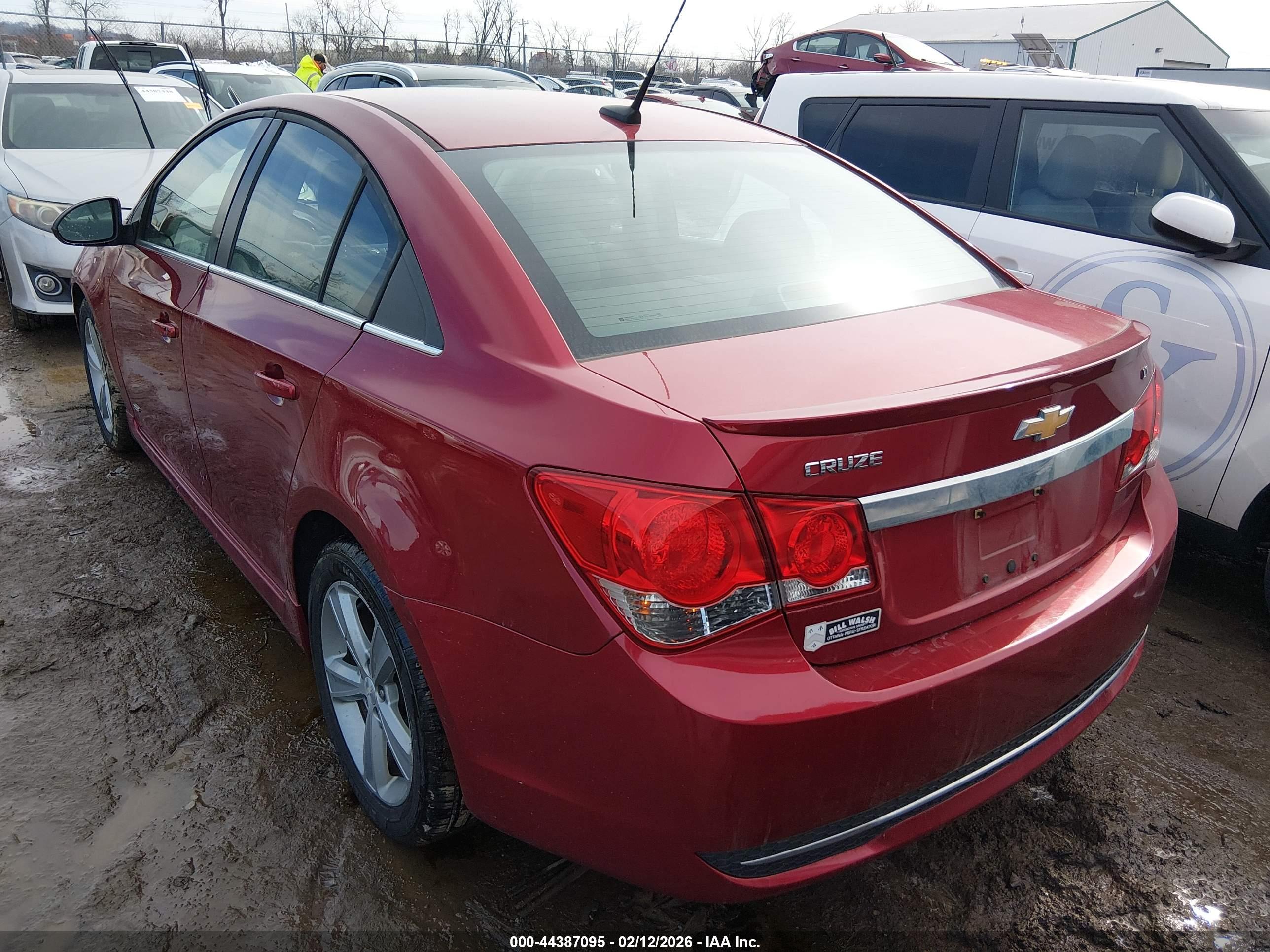 CHEVROLET CRUZE image 3