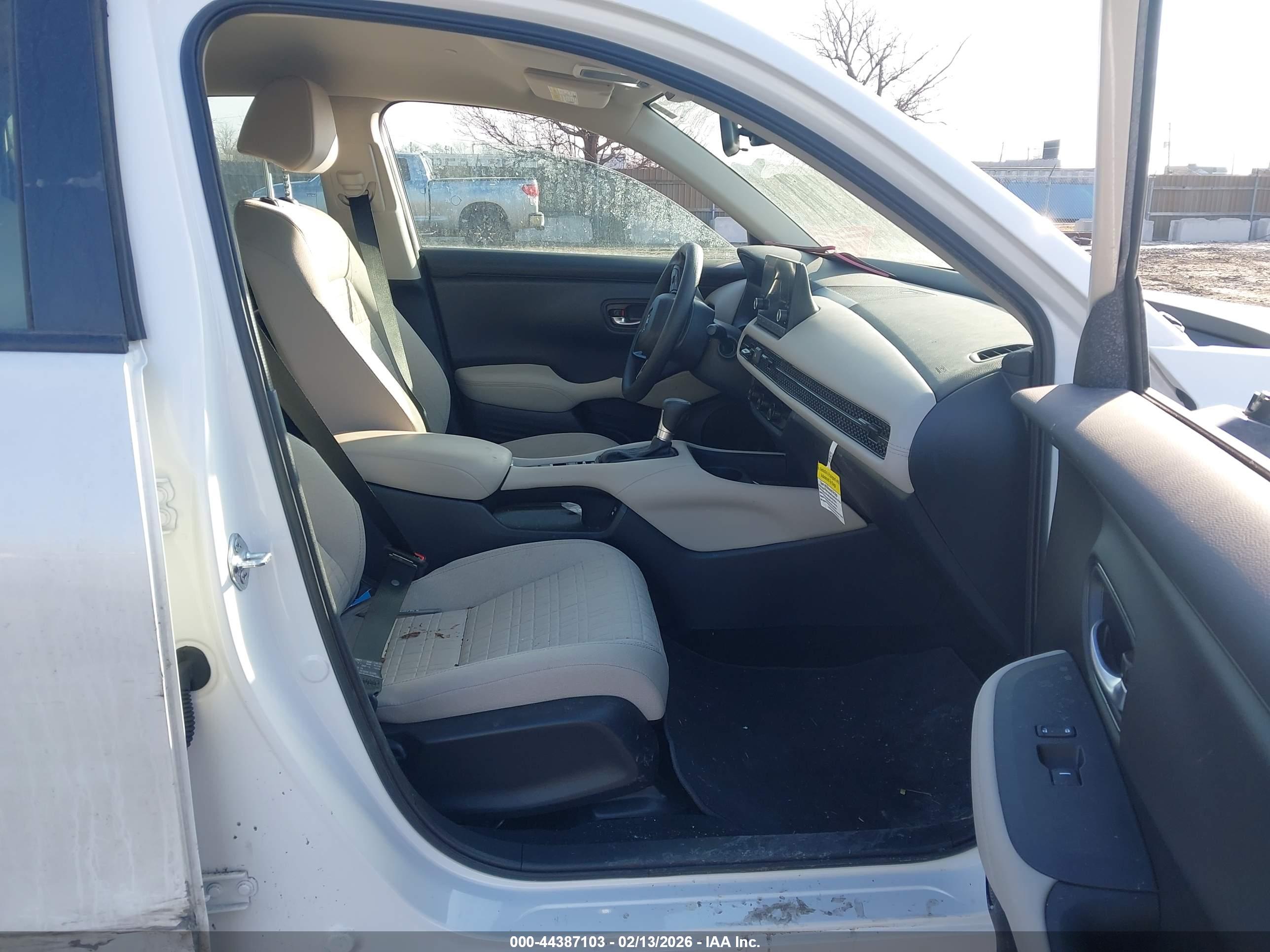 HONDA HR-V image 5