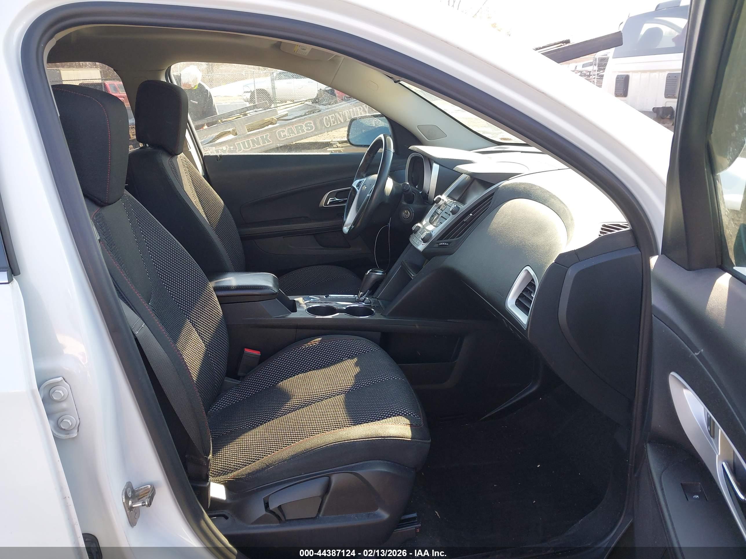 CHEVROLET EQUINOX image 5