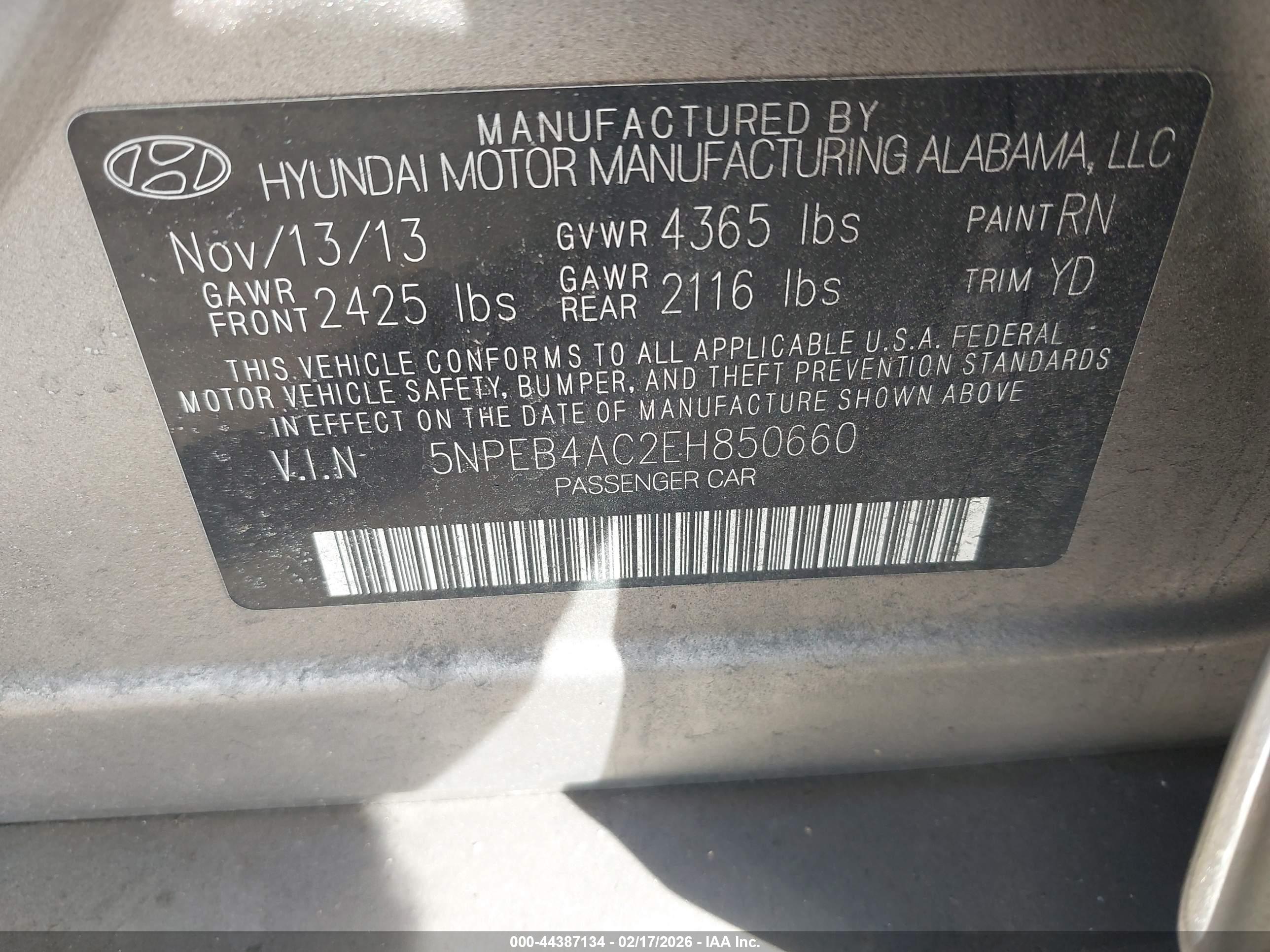 HYUNDAI SONATA image 9
