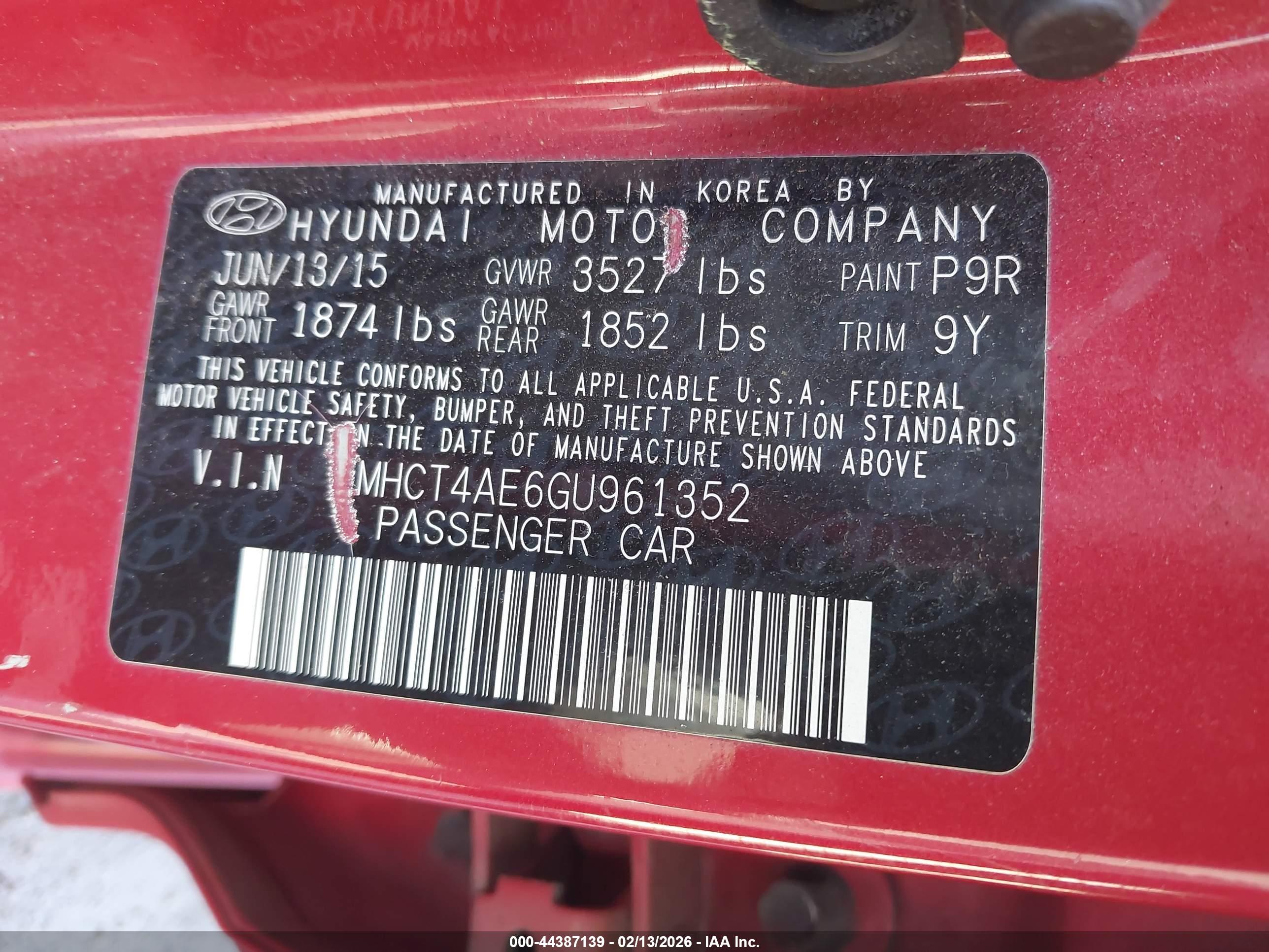 HYUNDAI ACCENT image 9