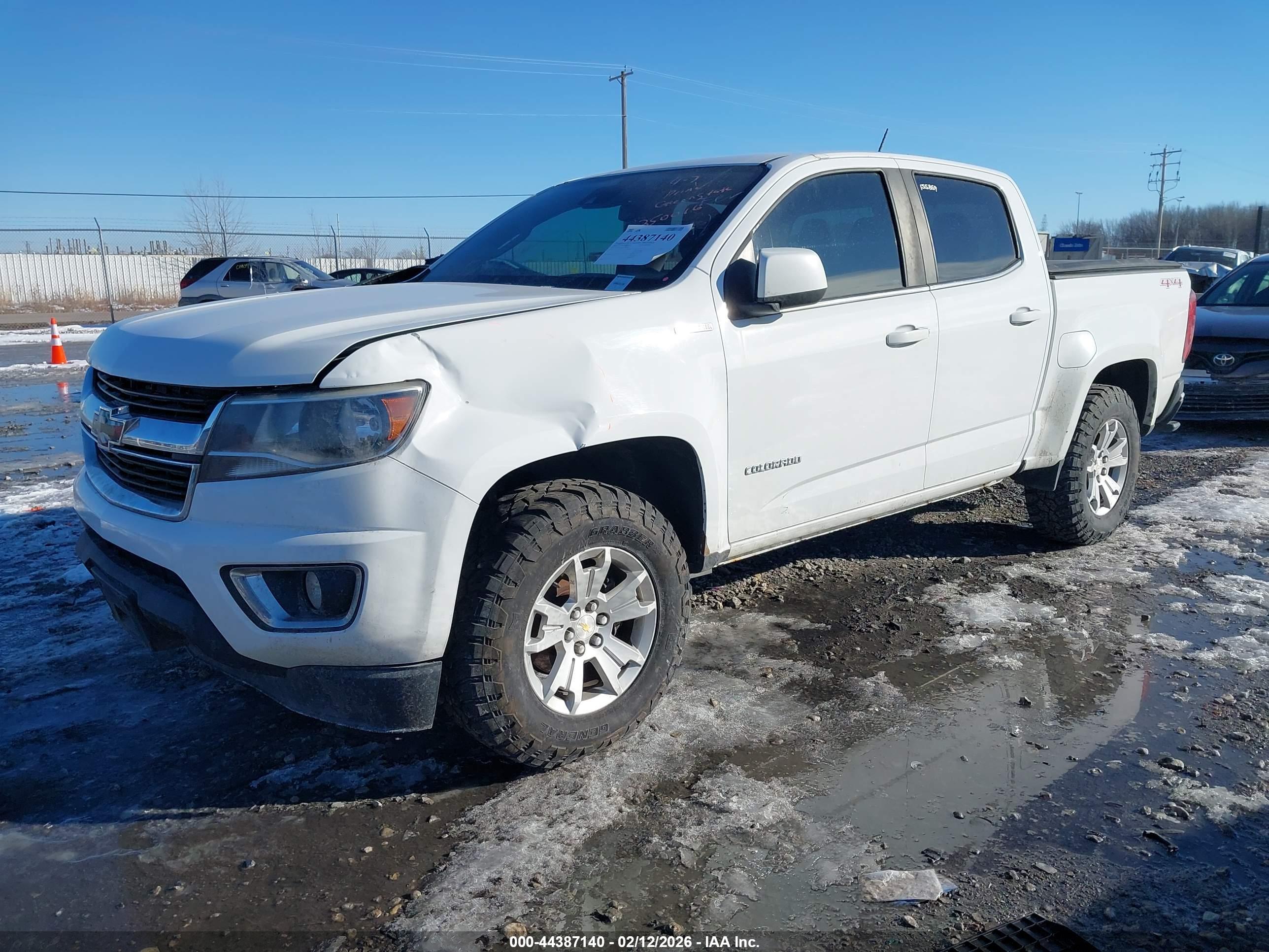 CHEVROLET COLORADO image 2
