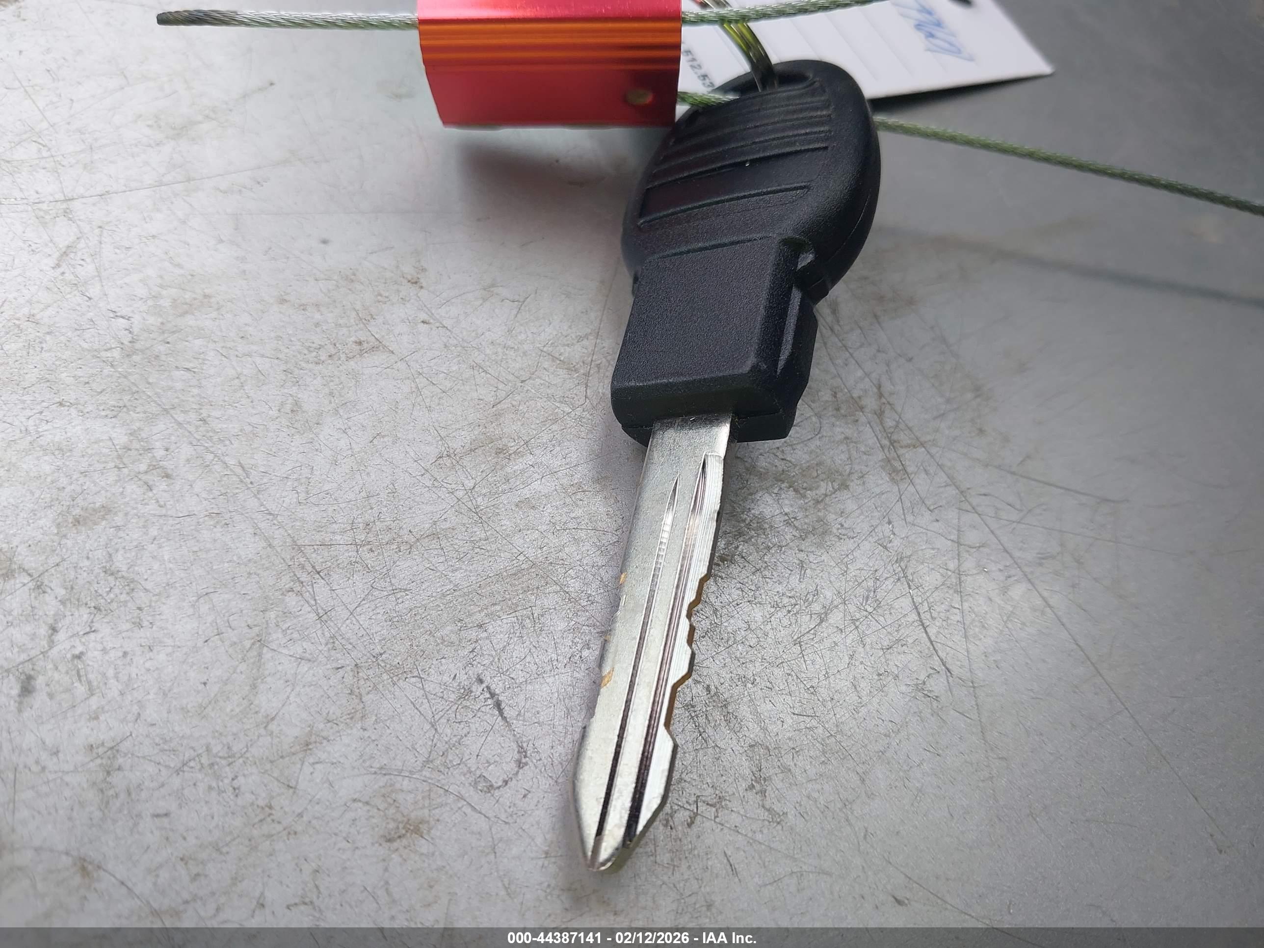 DODGE CHALLENGER image 11