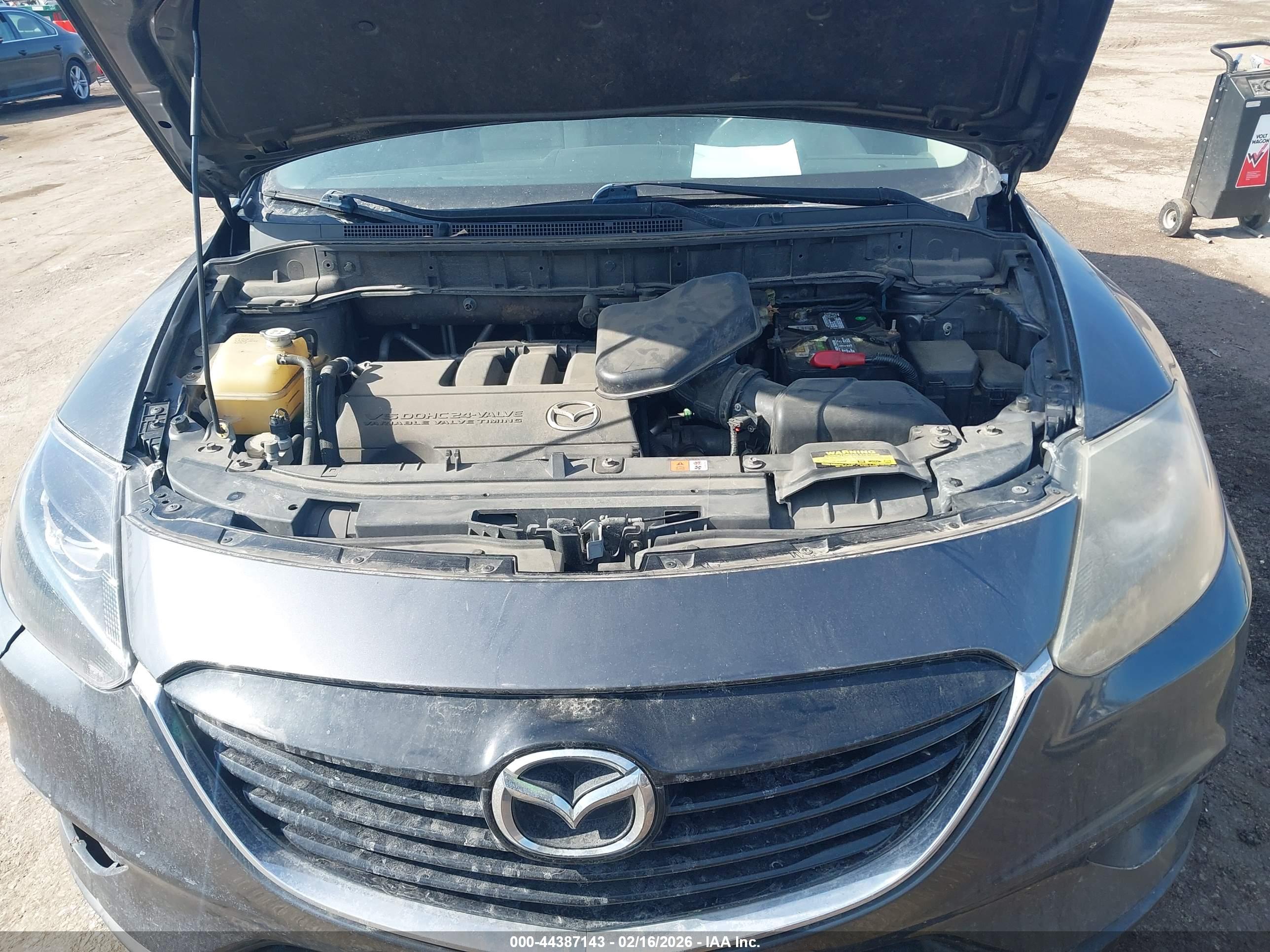 MAZDA CX-9 image 10