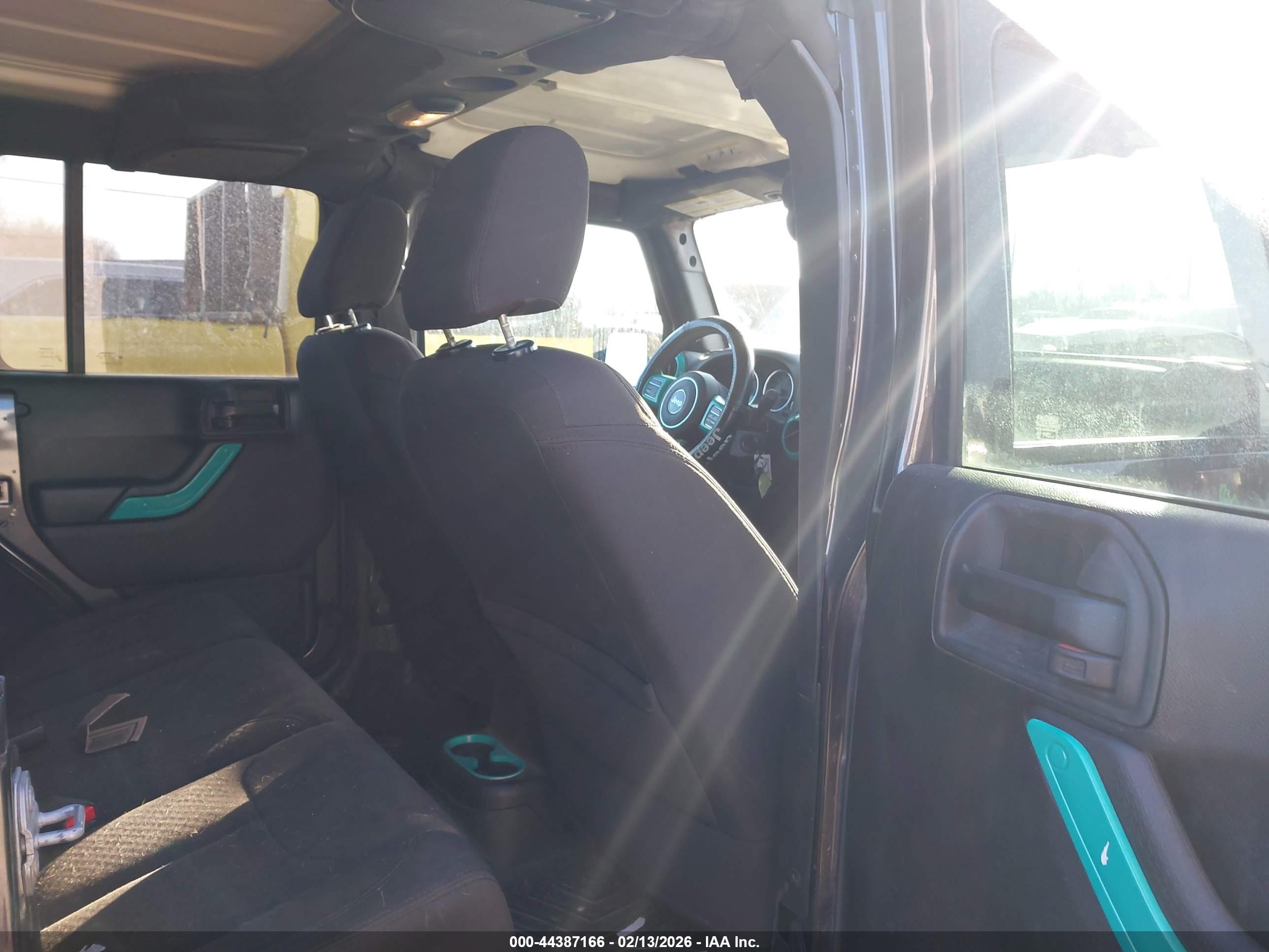 JEEP WRANGLER image 8