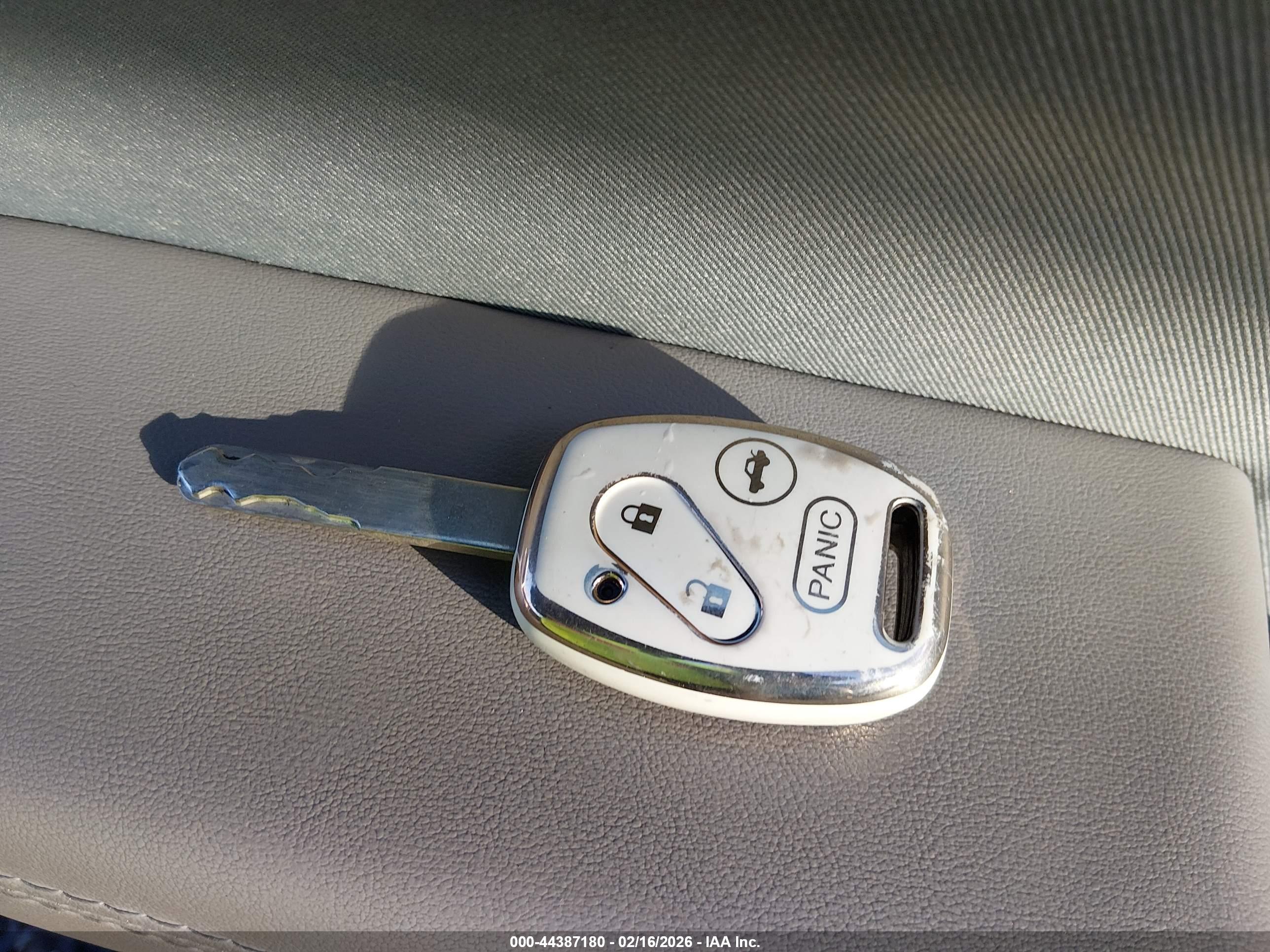 HONDA PILOT image 11