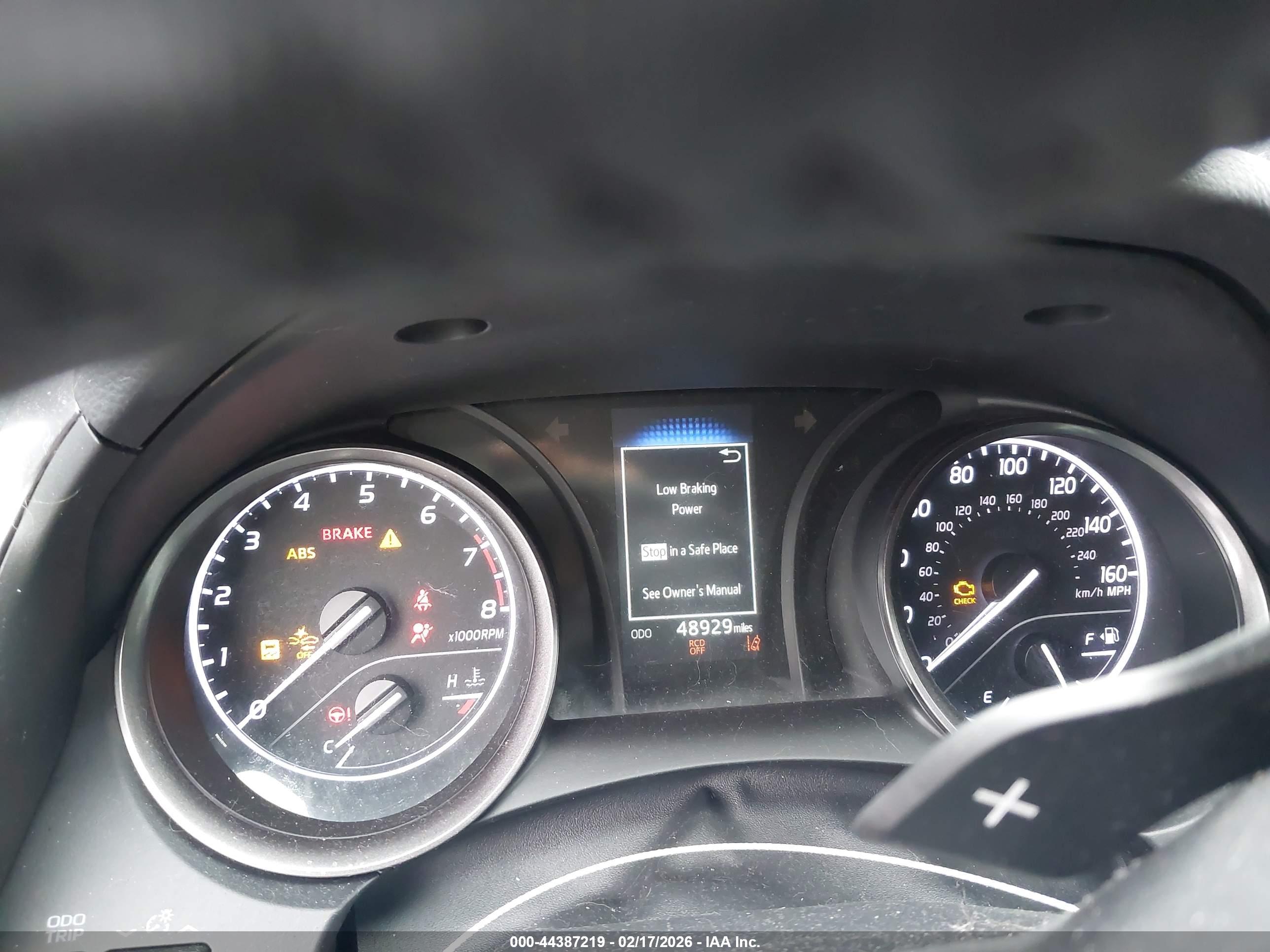 TOYOTA CAMRY image 7