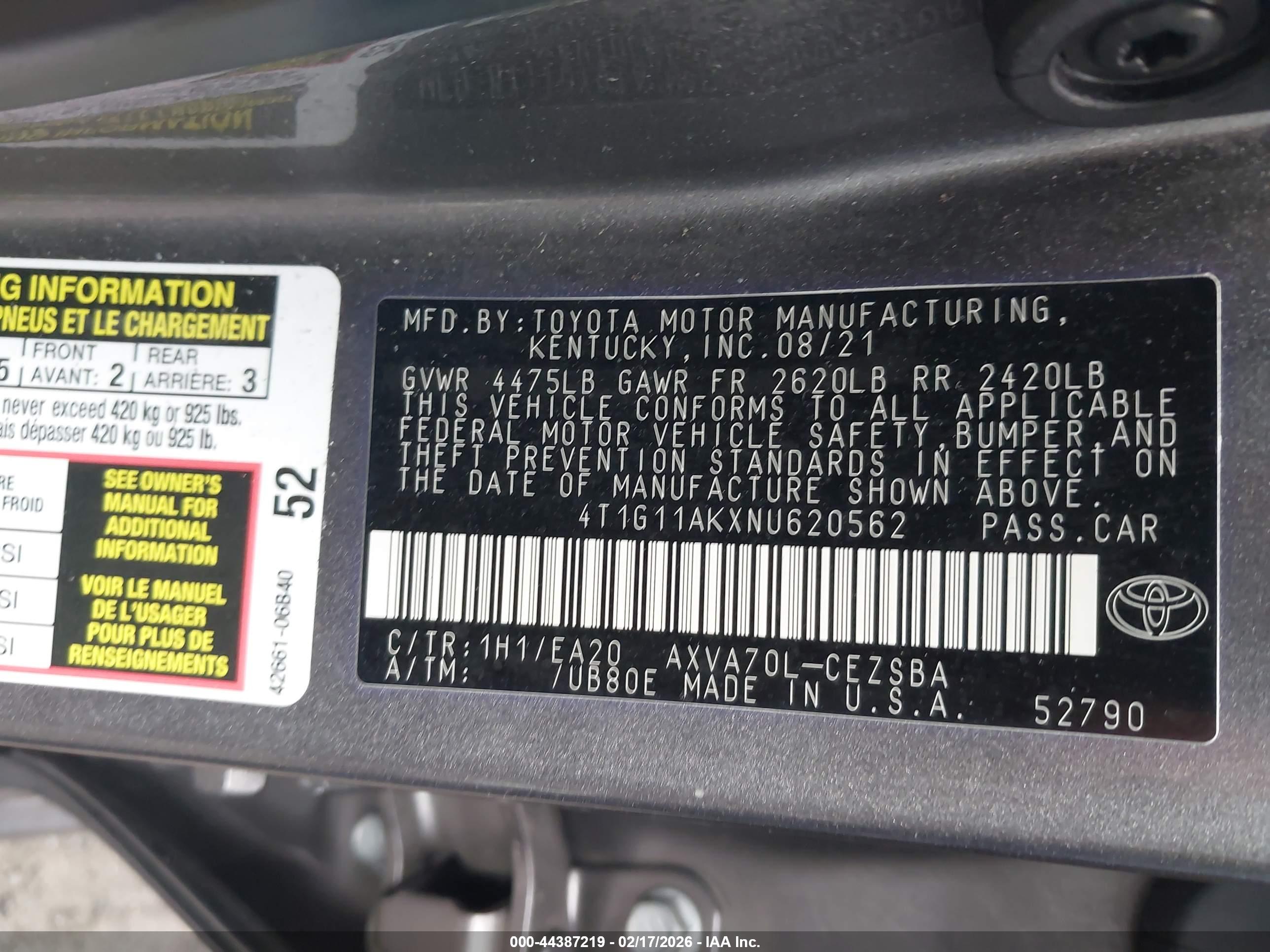 TOYOTA CAMRY image 9