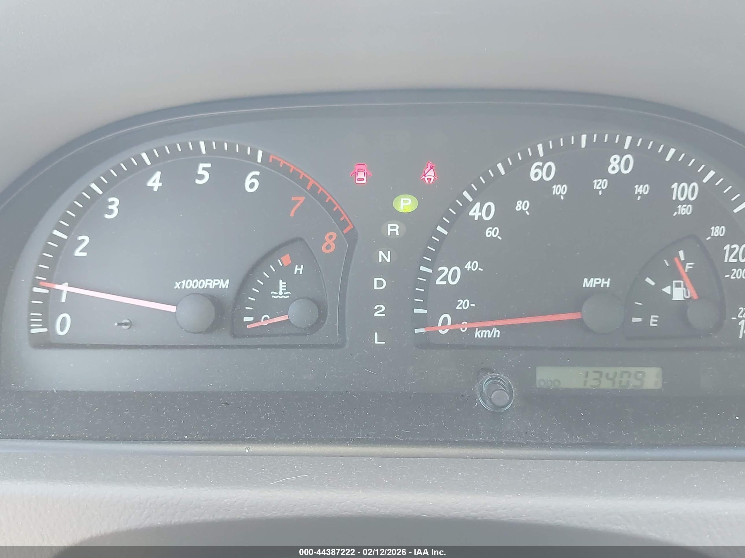 TOYOTA CAMRY image 7