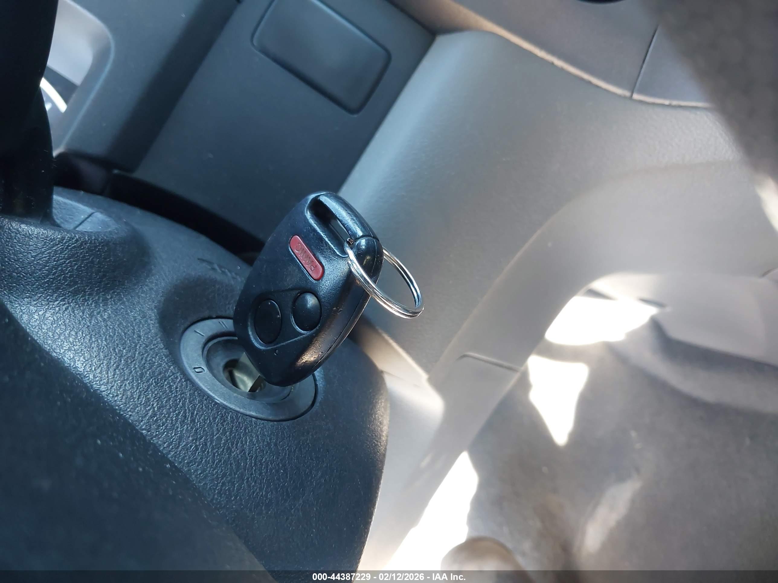 HONDA CR-V image 11