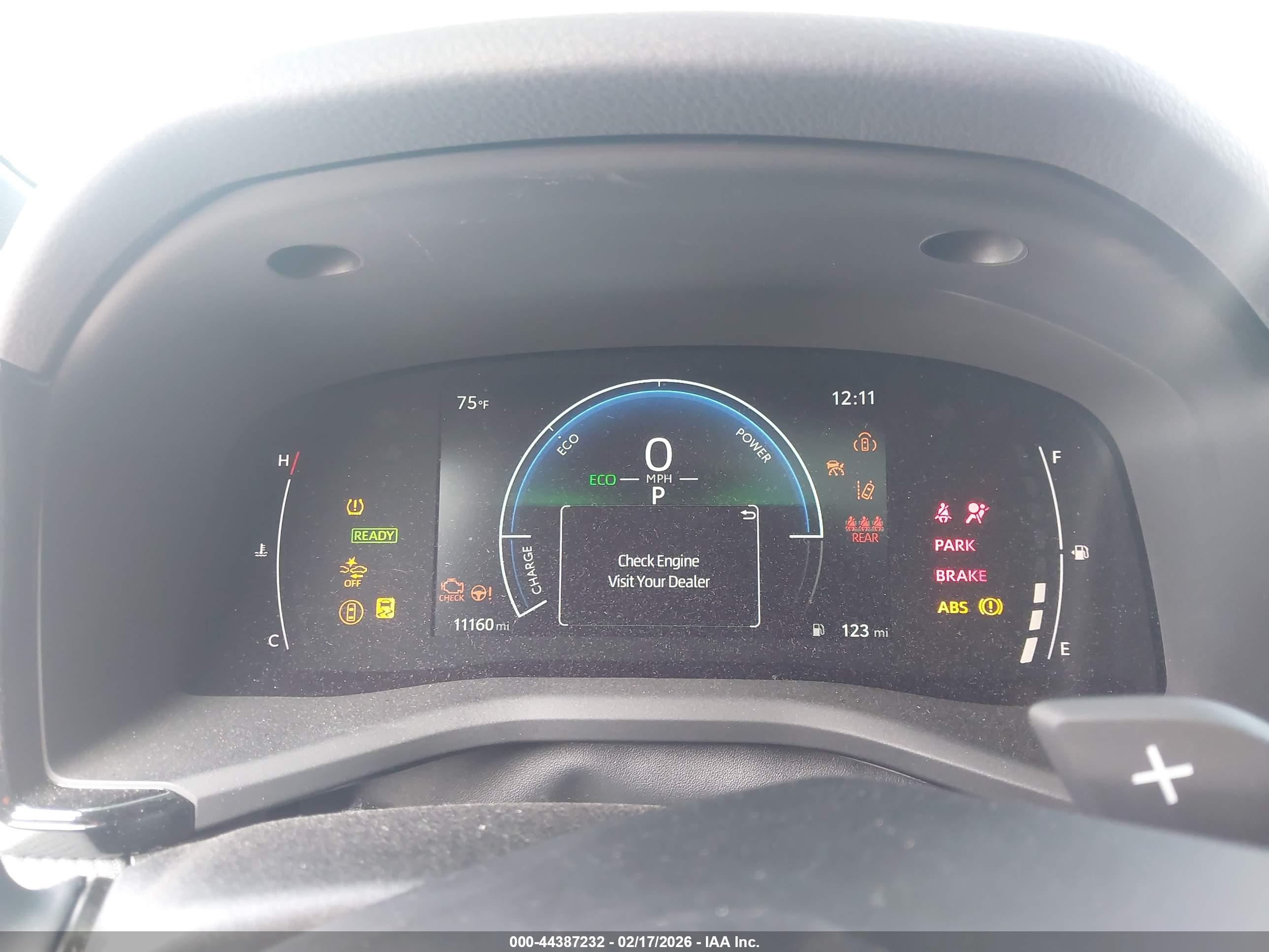 TOYOTA CAMRY image 7