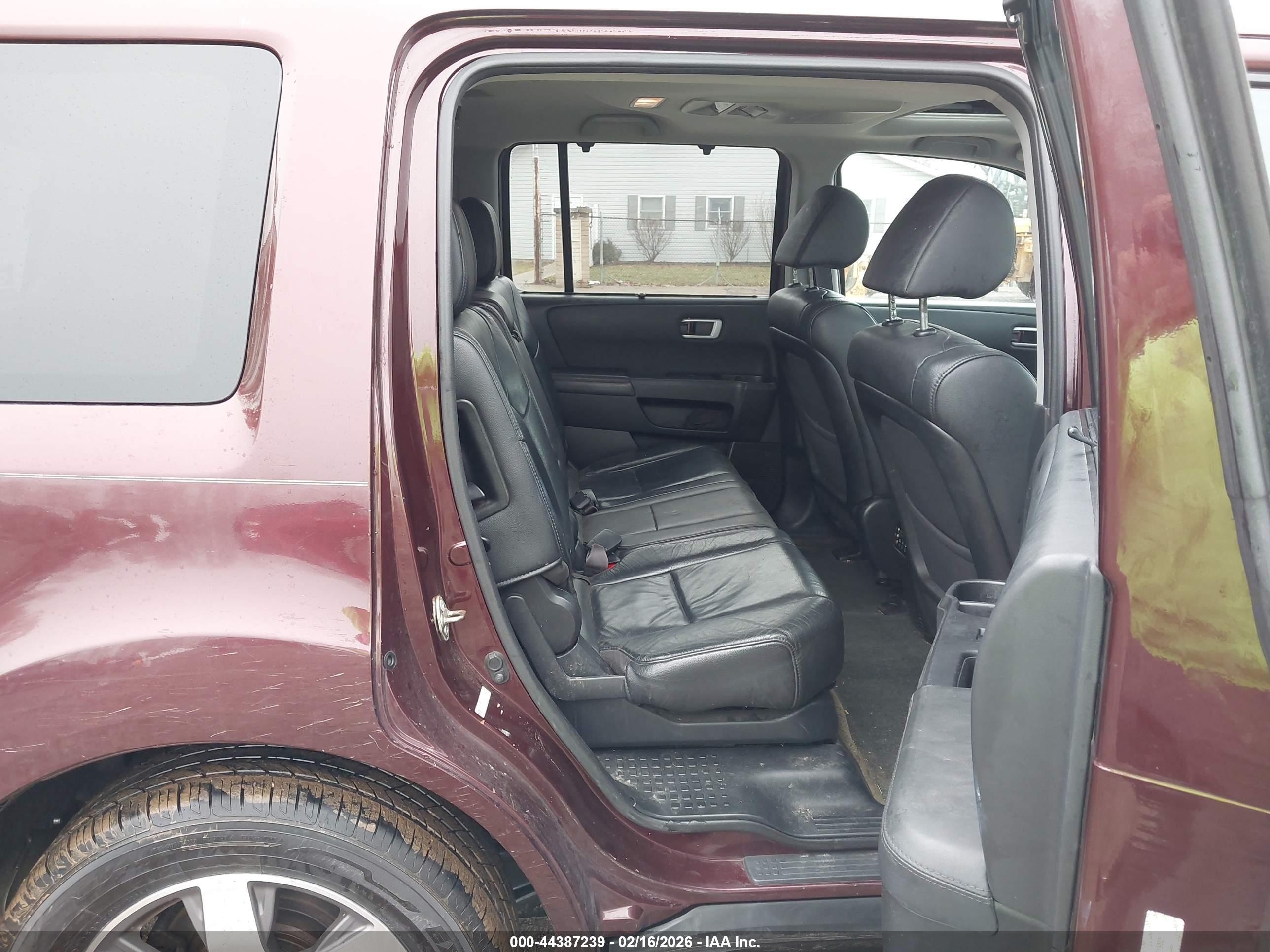 HONDA PILOT image 8