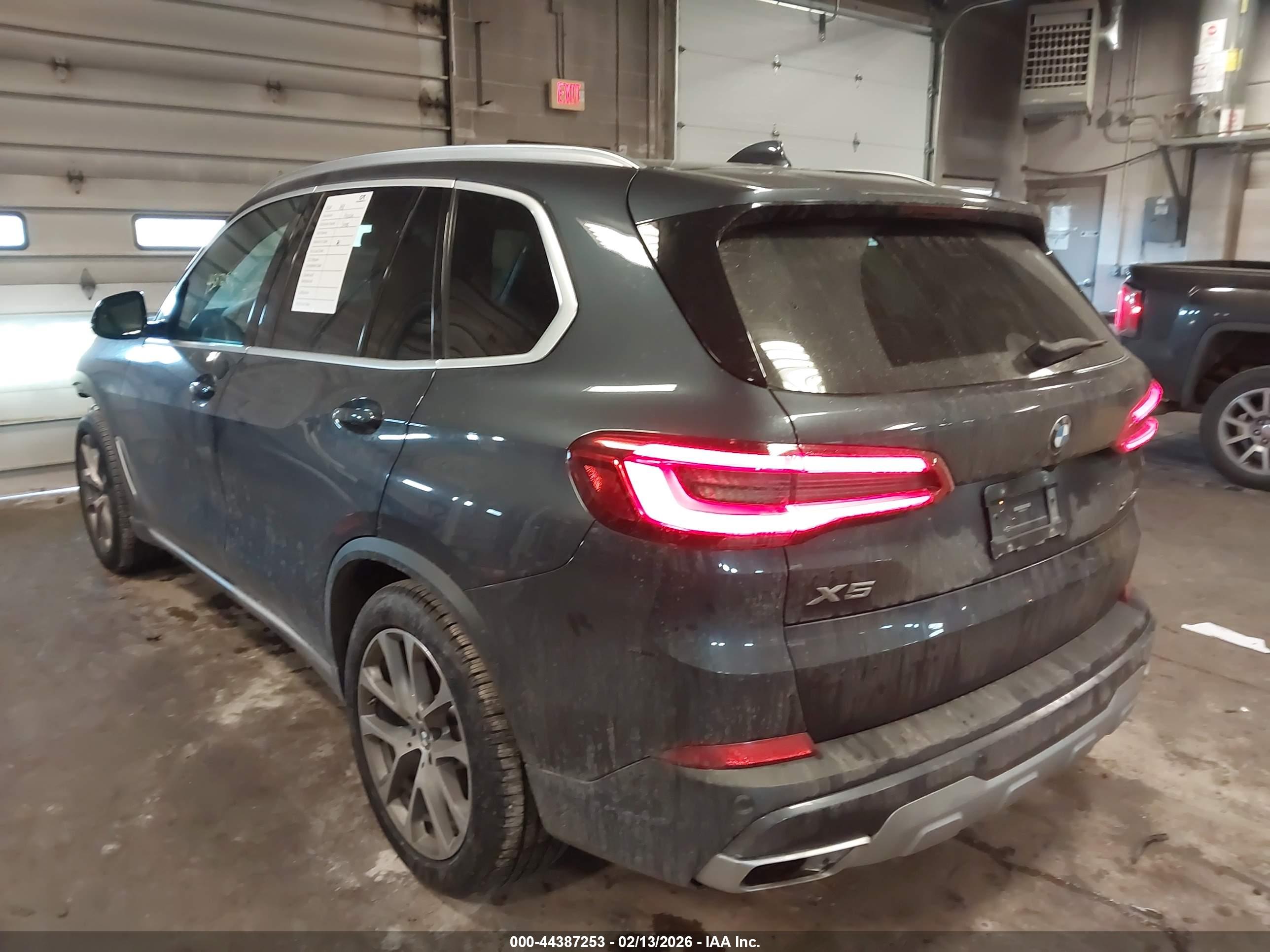 BMW X5 image 3