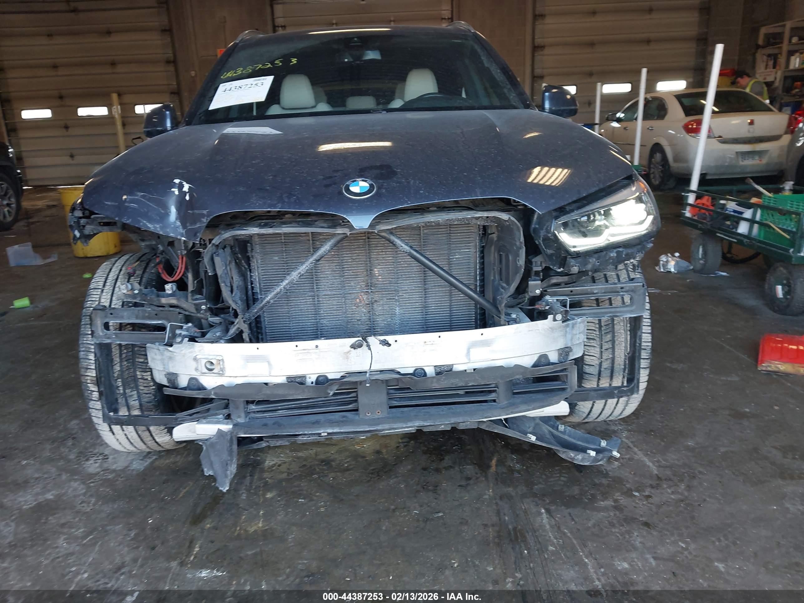 BMW X5 image 6