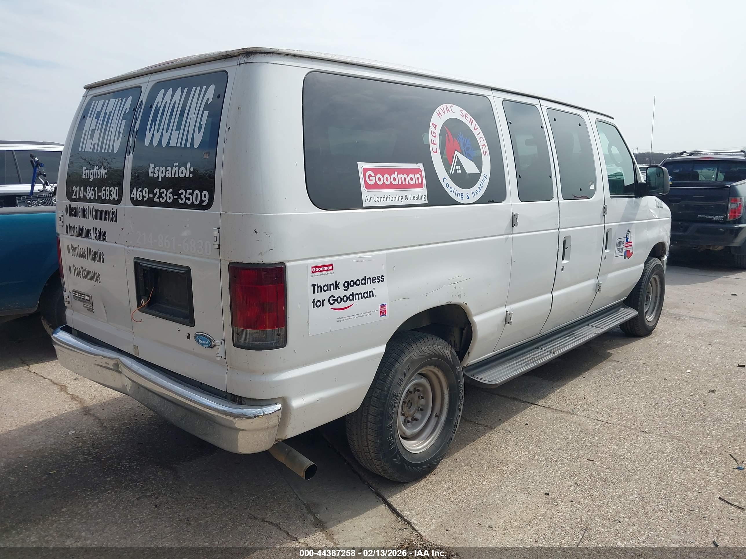 FORD E-350 image 4