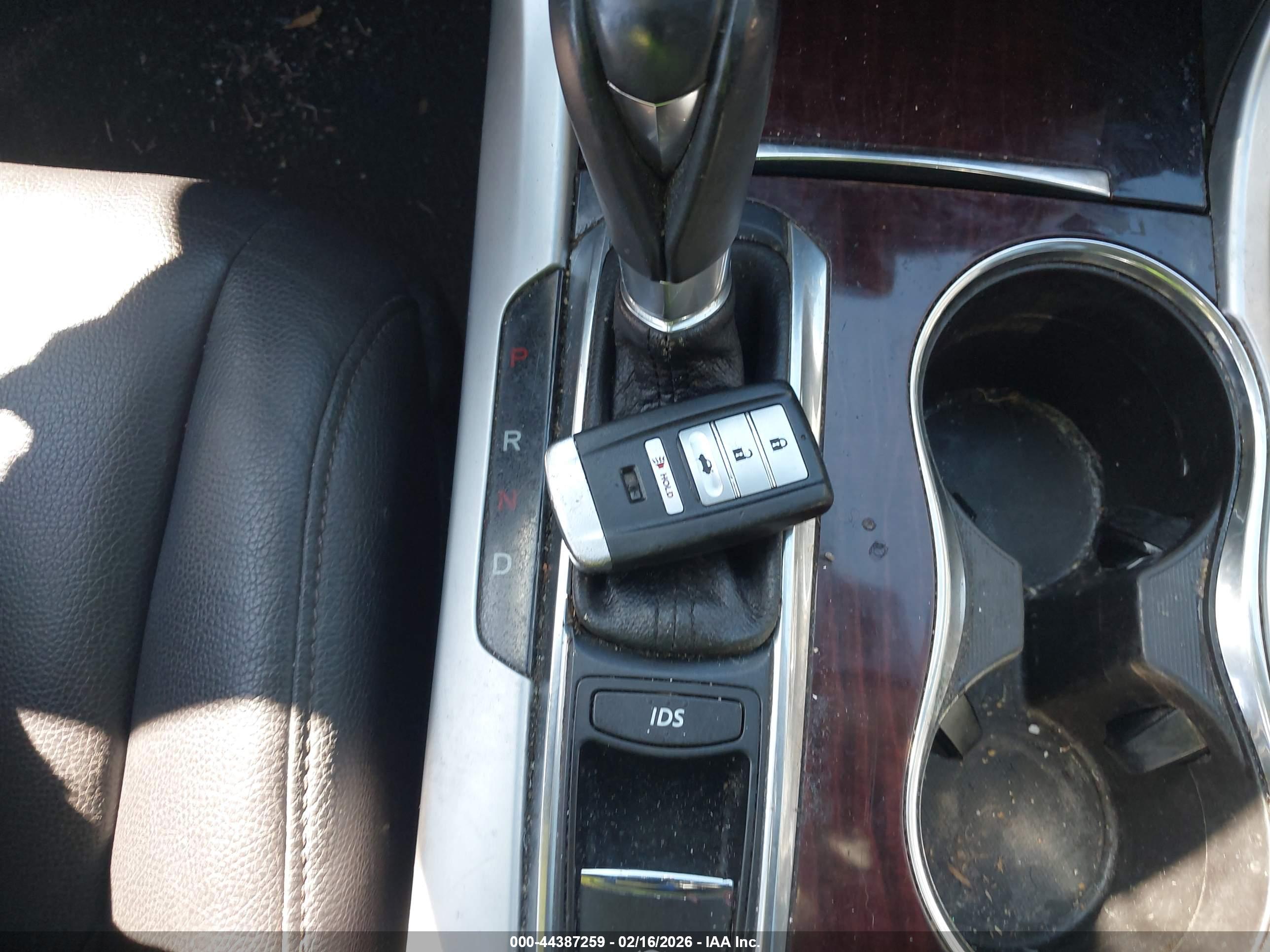 ACURA TLX image 11