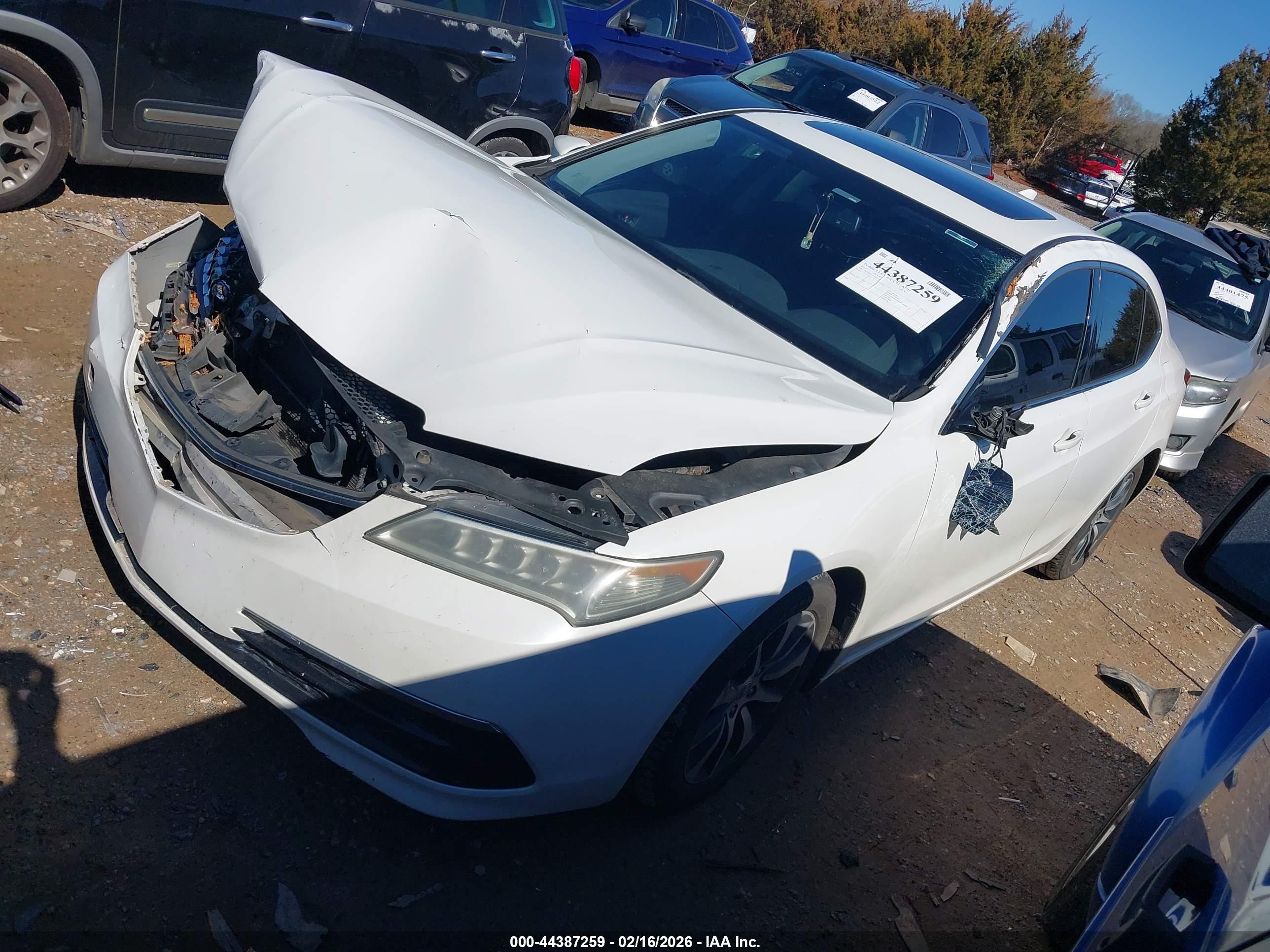 ACURA TLX image 2