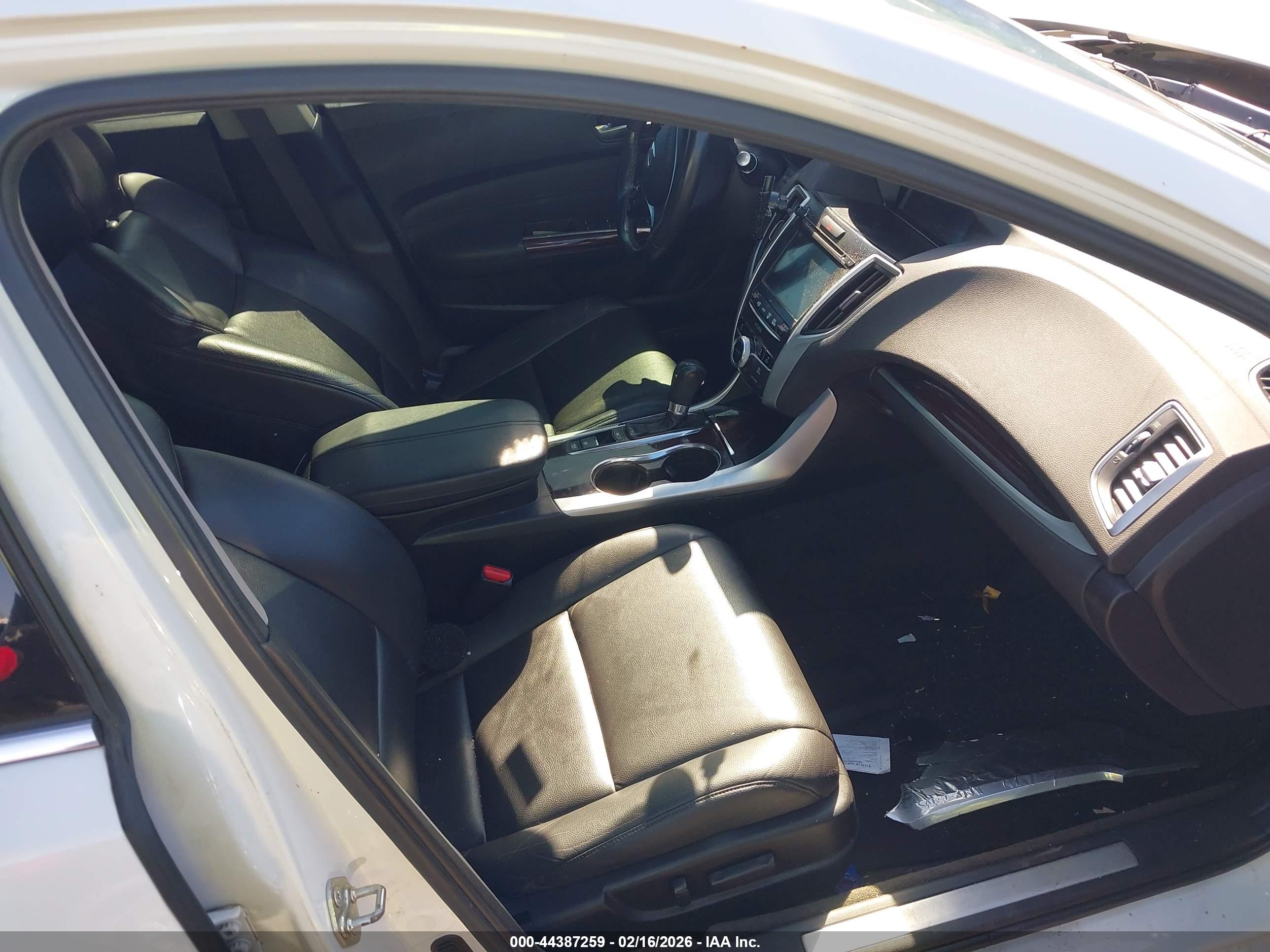 ACURA TLX image 5
