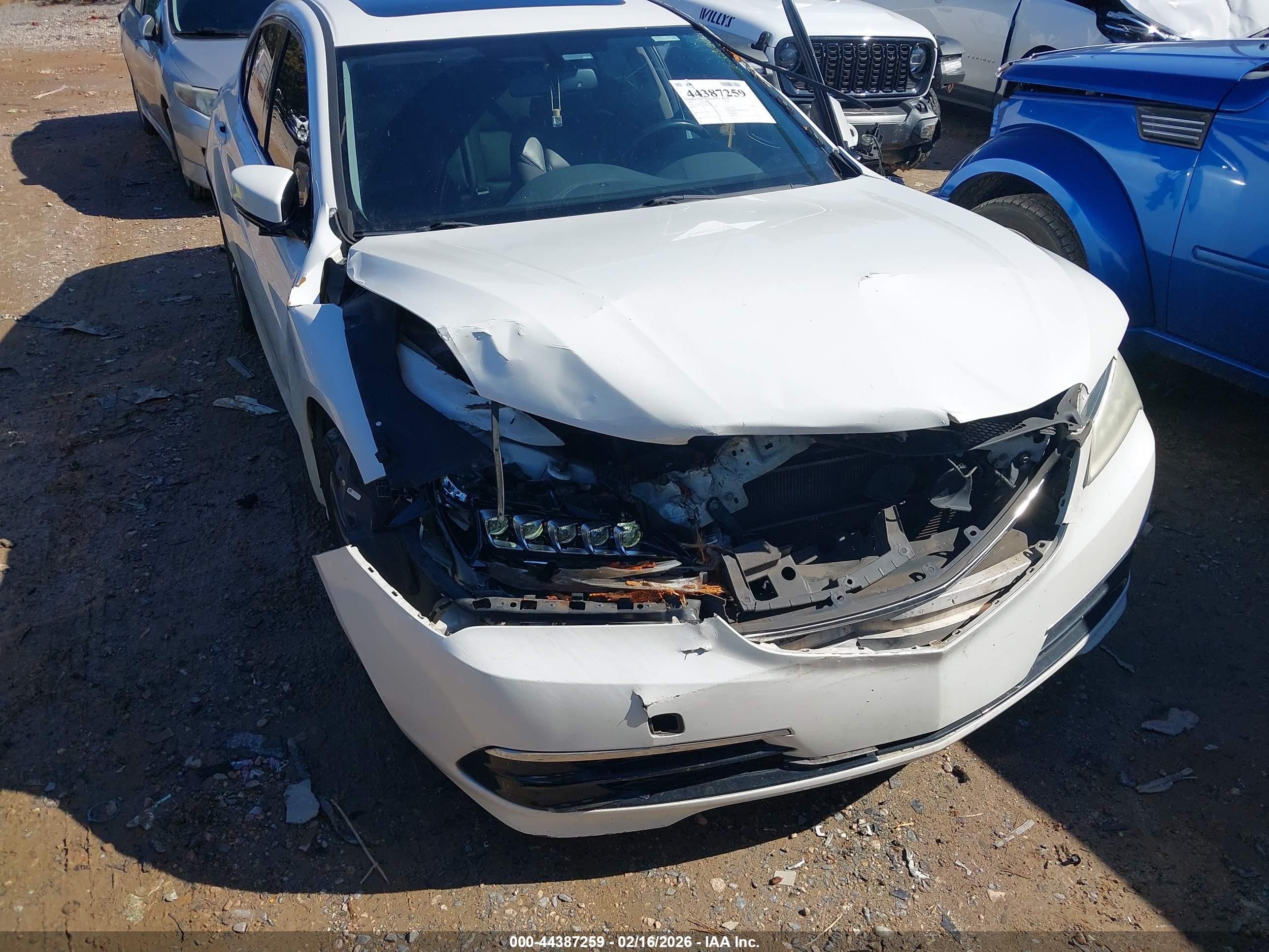 ACURA TLX image 6