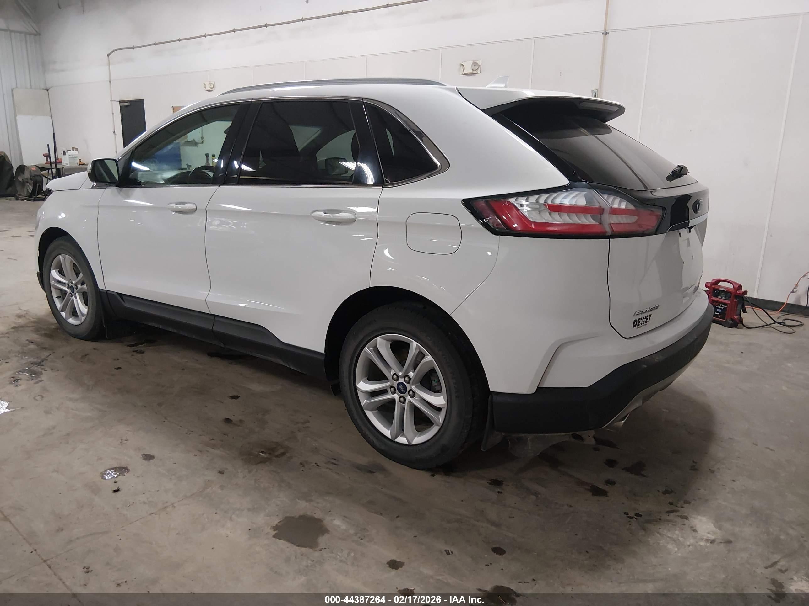 FORD EDGE image 3