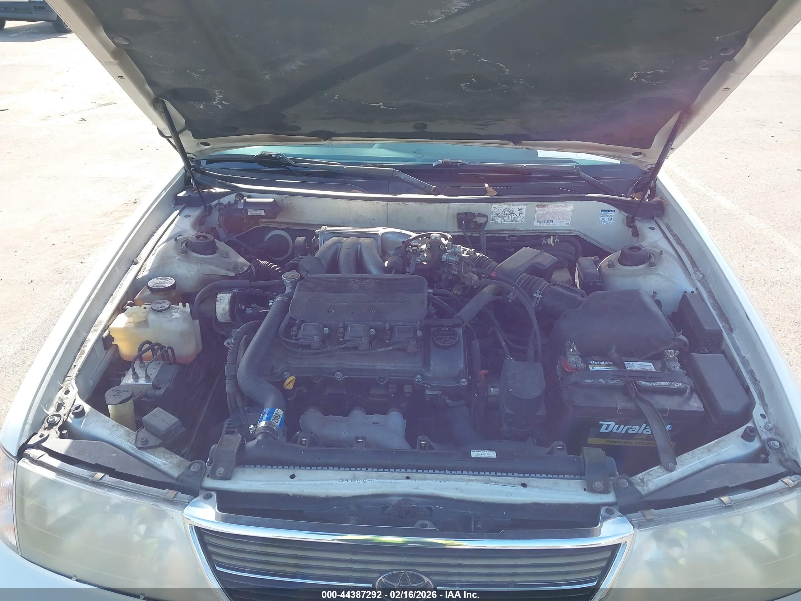 TOYOTA AVALON image 10