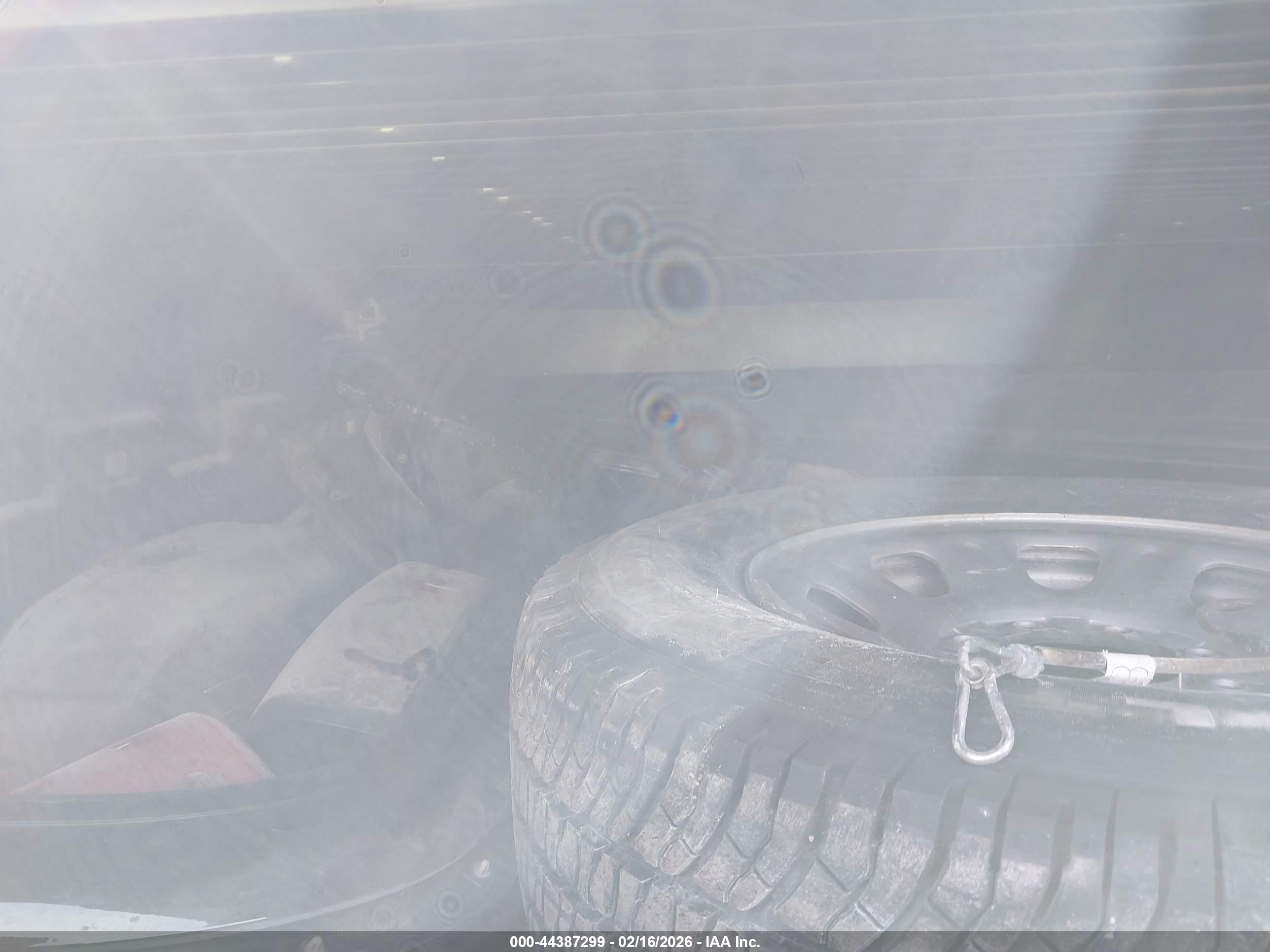 GMC SIERRA image 7