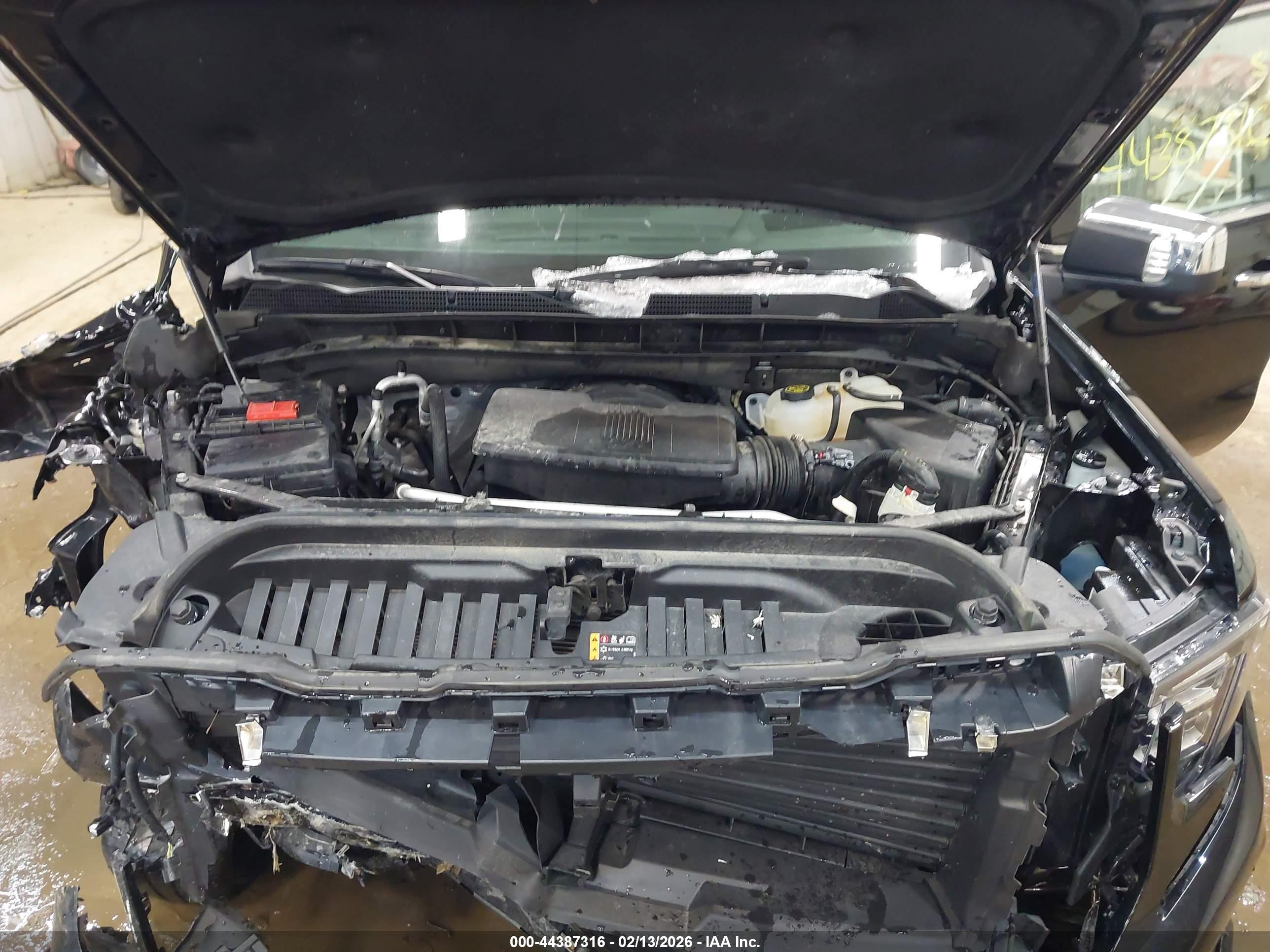 GMC SIERRA image 10
