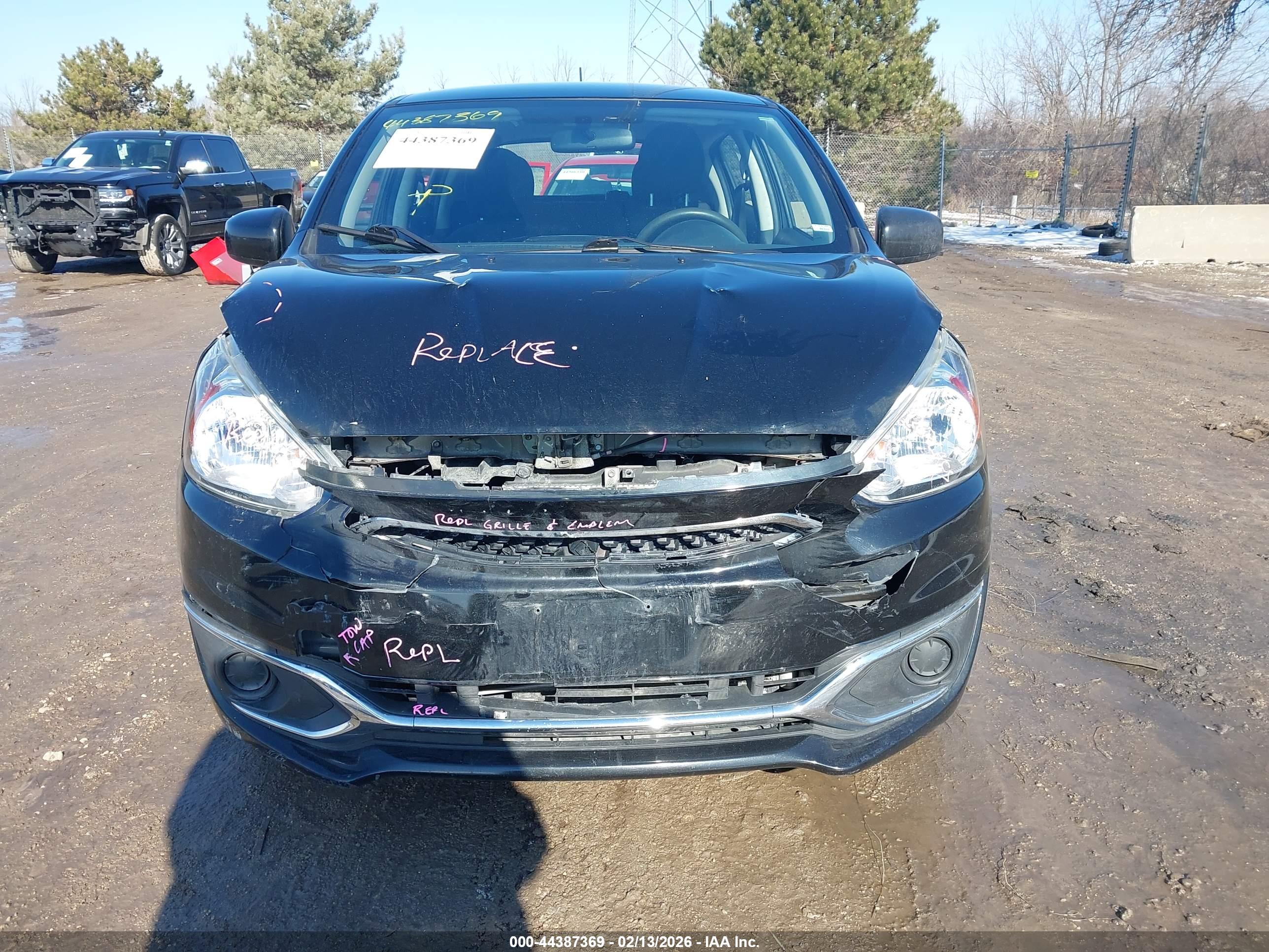 MITSUBISHI MIRAGE image 6