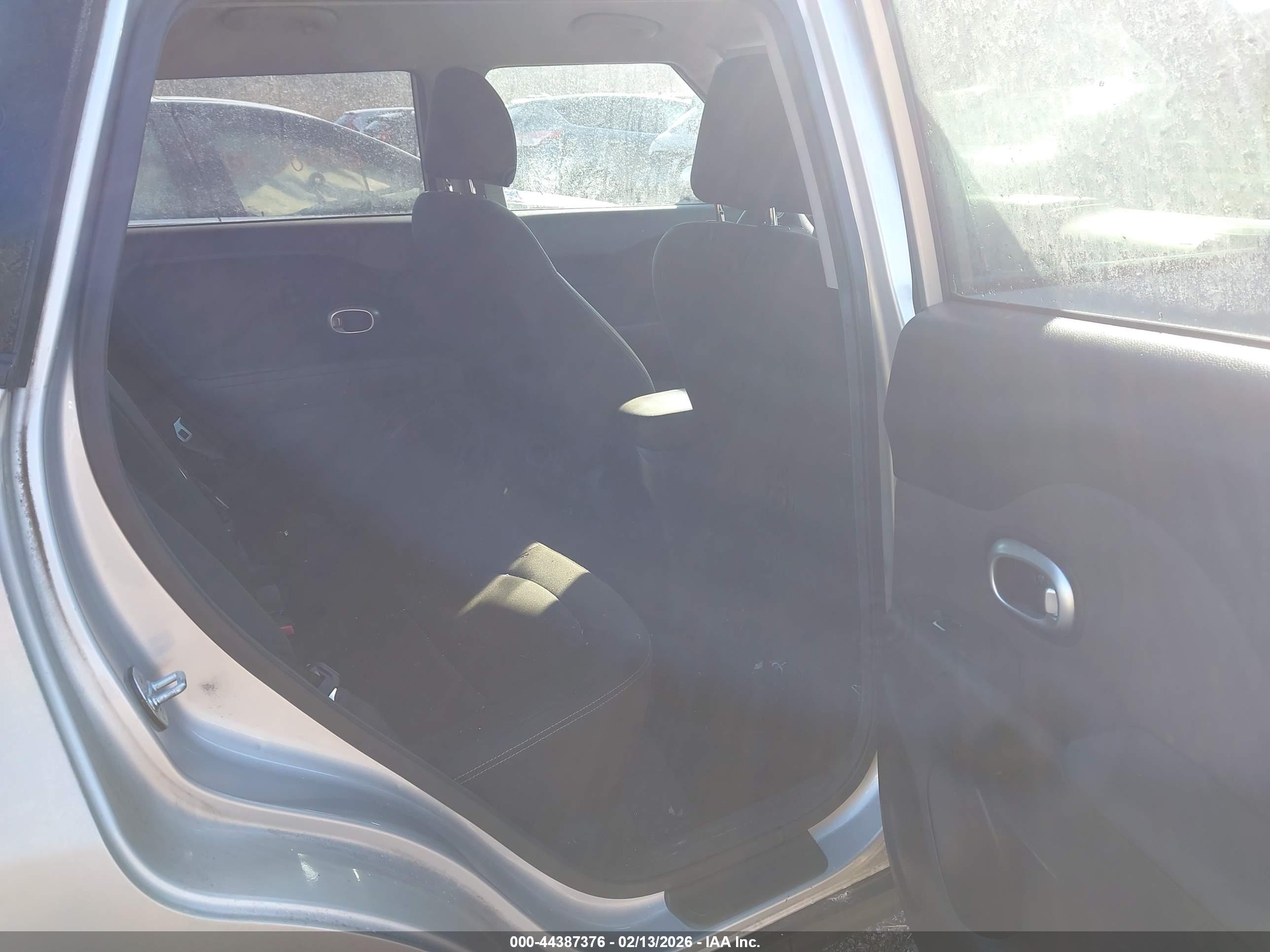 KIA SOUL image 8