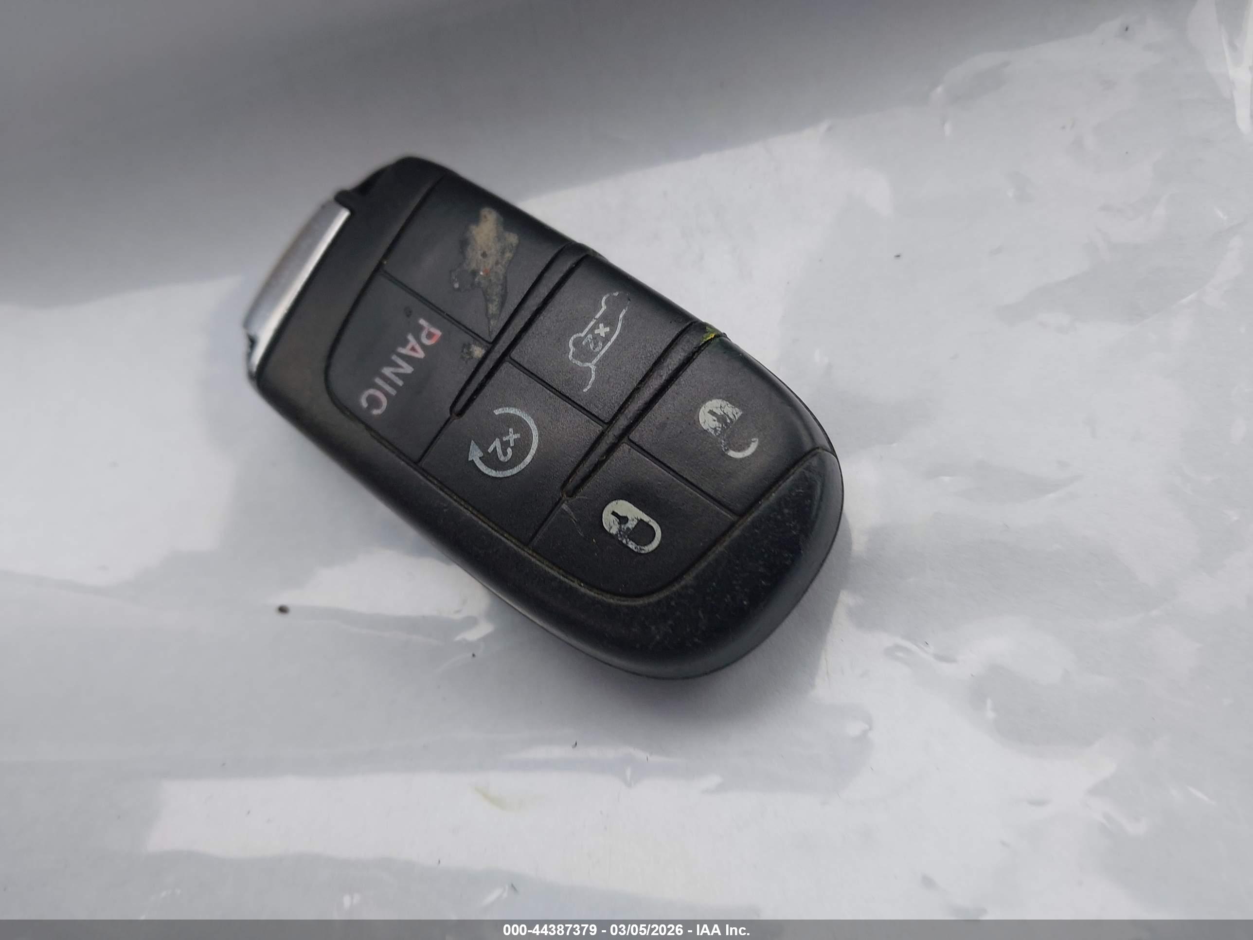 JEEP GRAND image 11