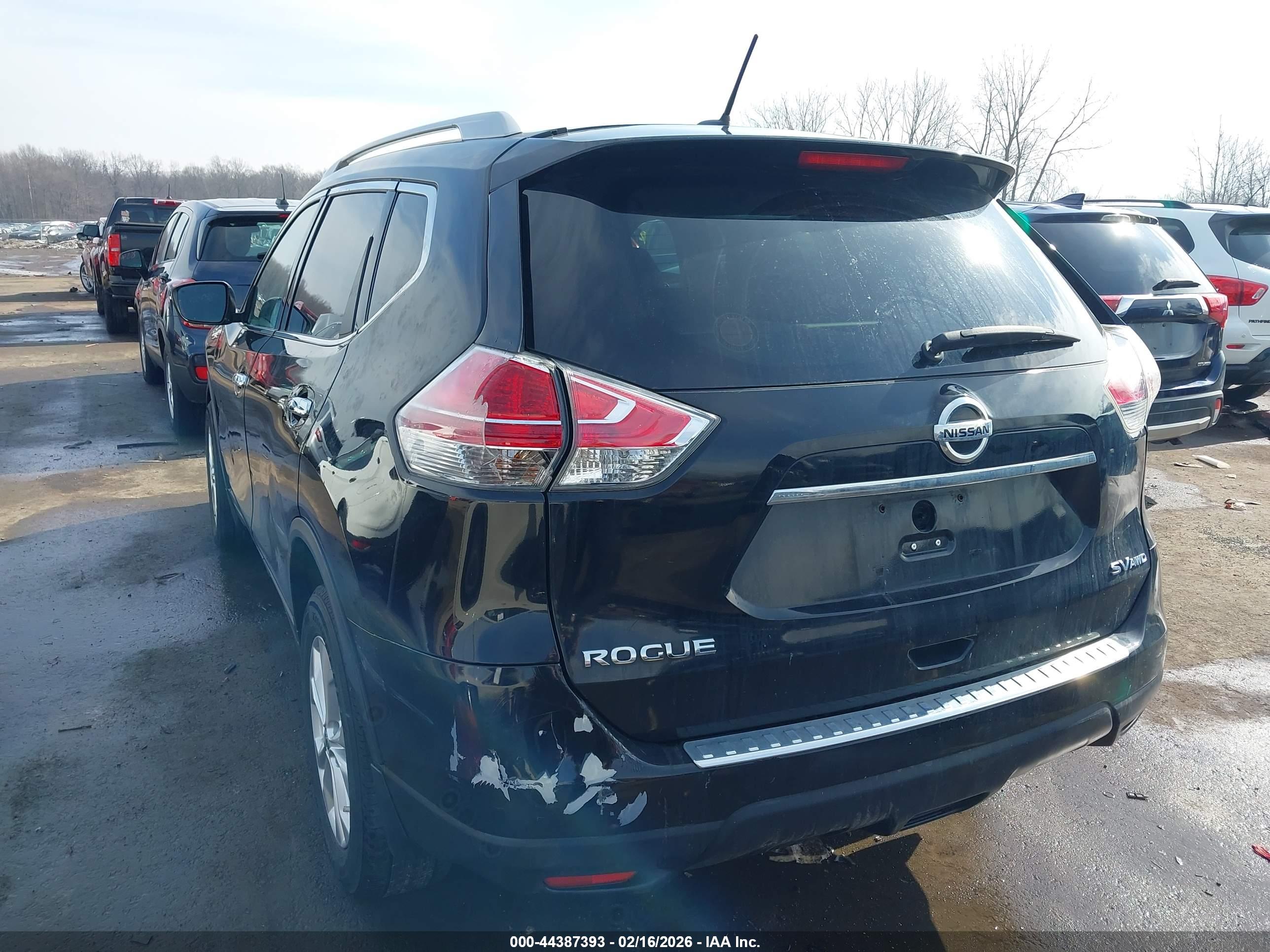 NISSAN ROGUE image 3