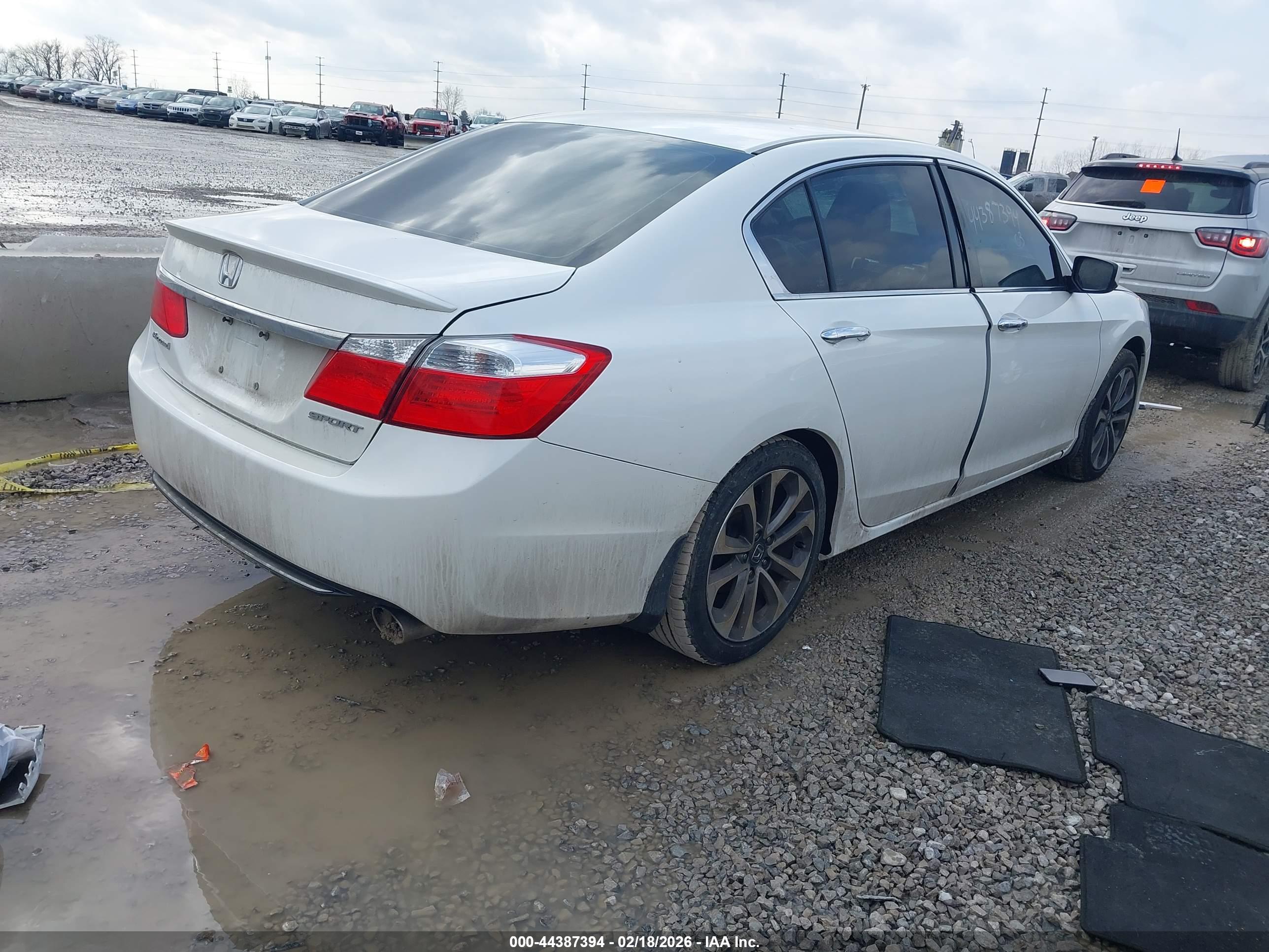 HONDA ACCORD image 4