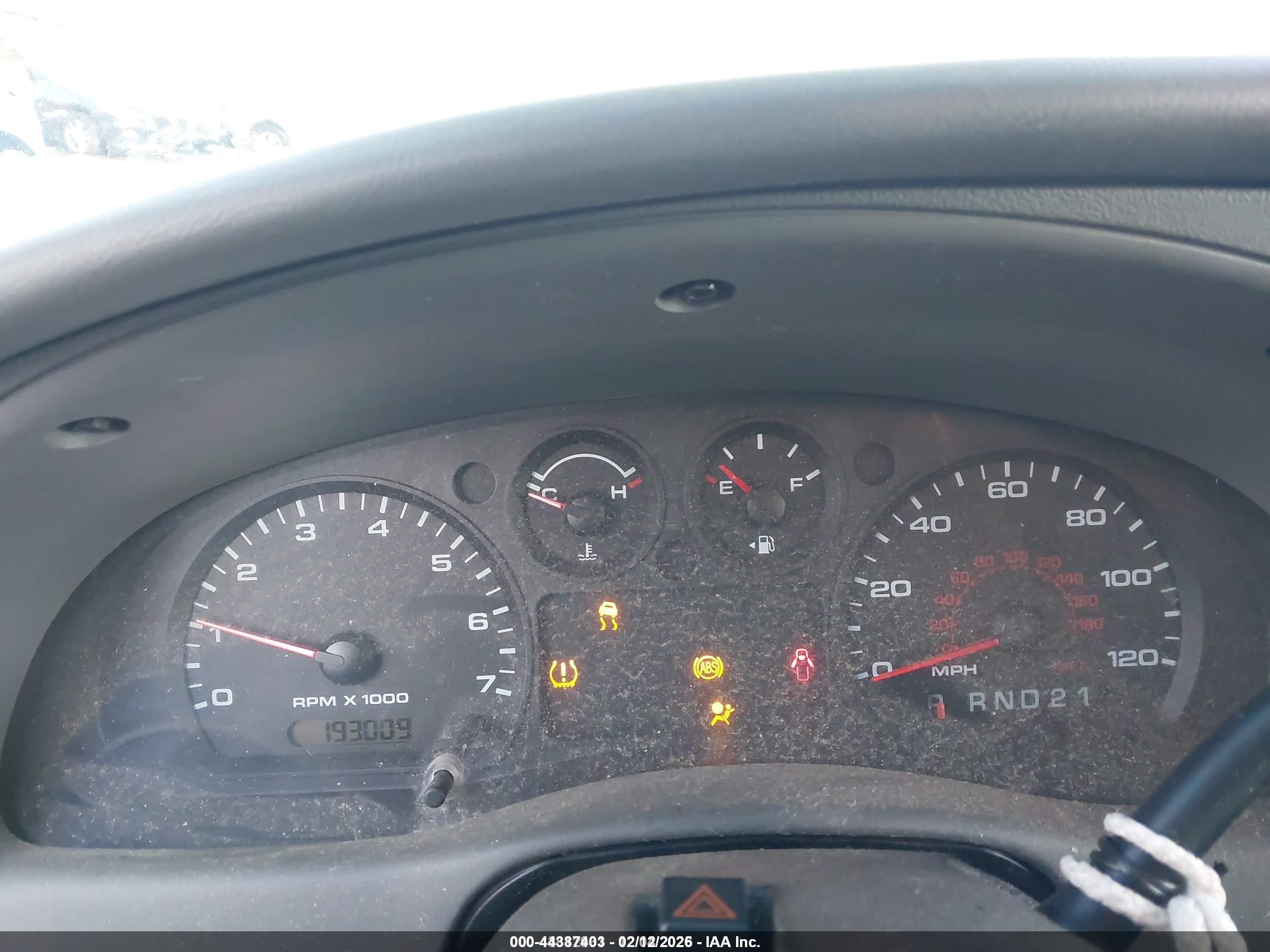 FORD RANGER image 7