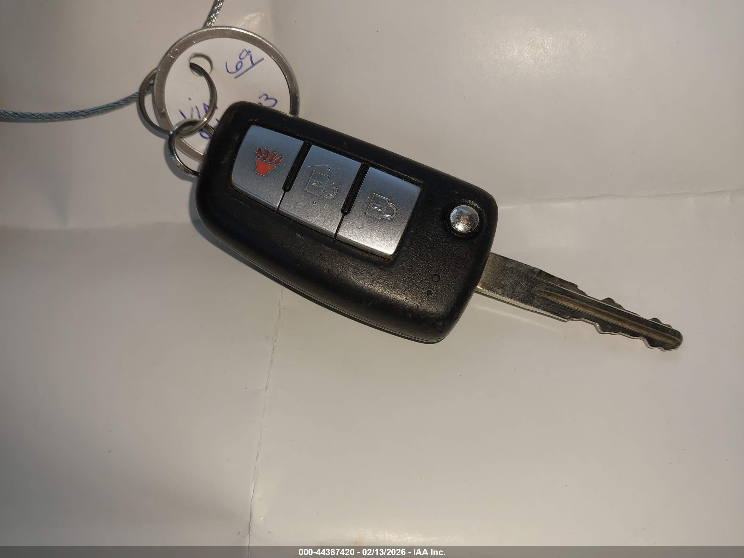 NISSAN ROGUE image 11