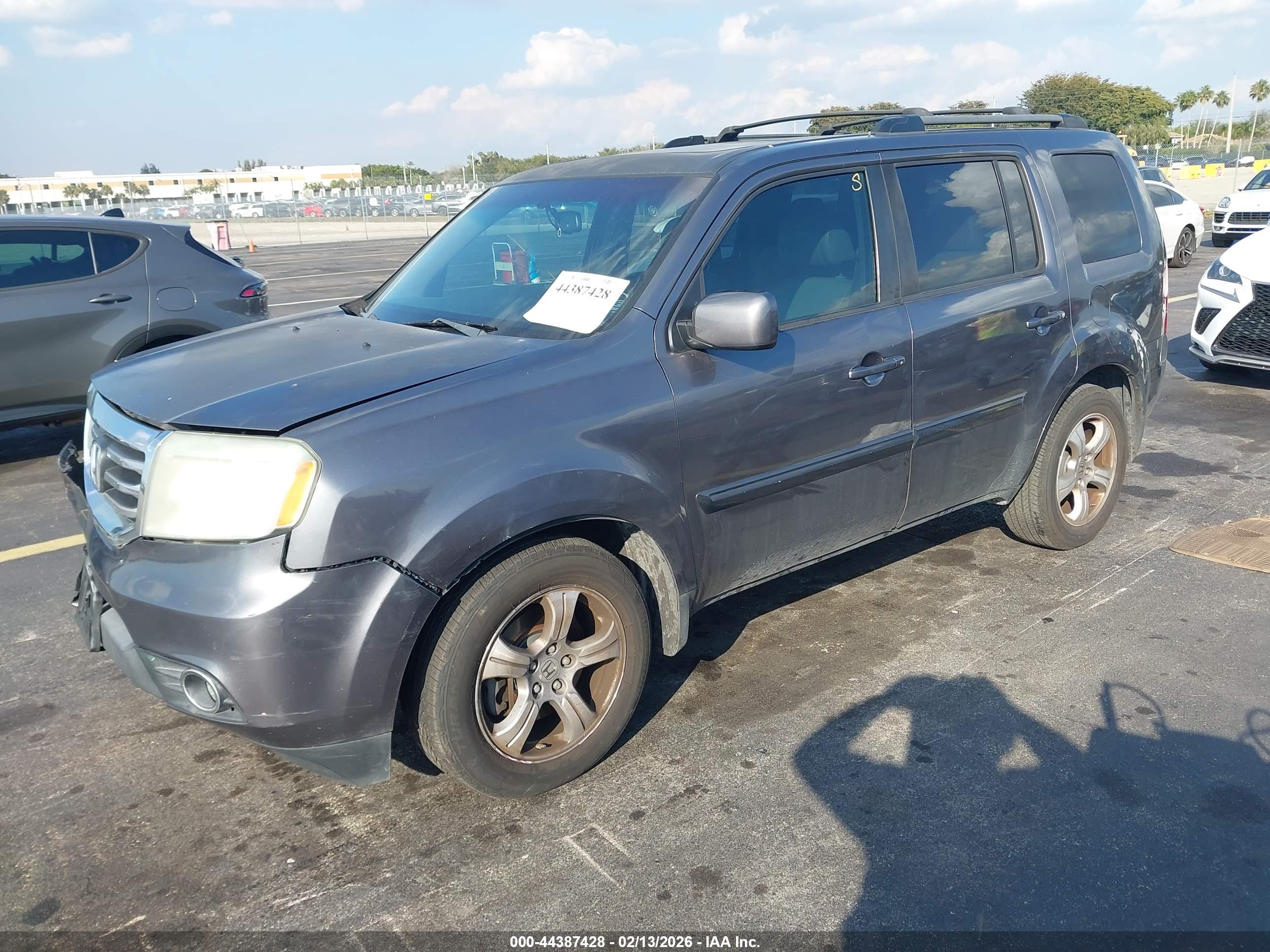 HONDA PILOT image 2