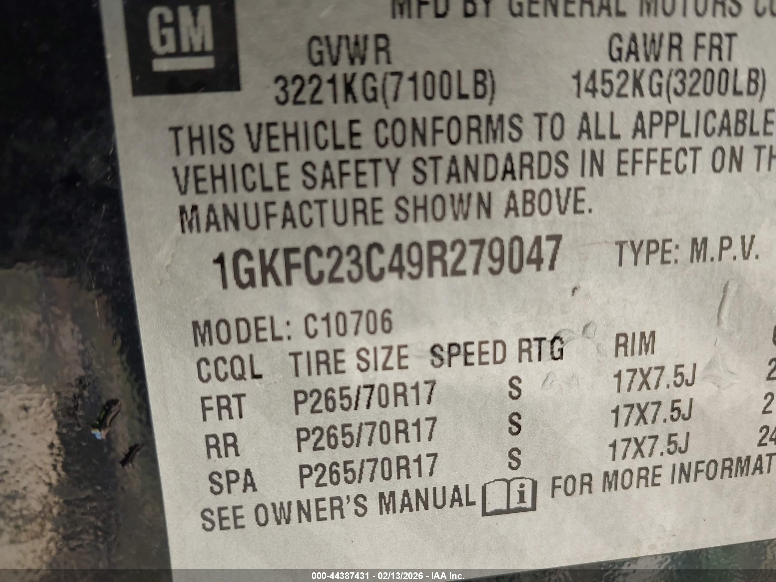 GMC YUKON image 9