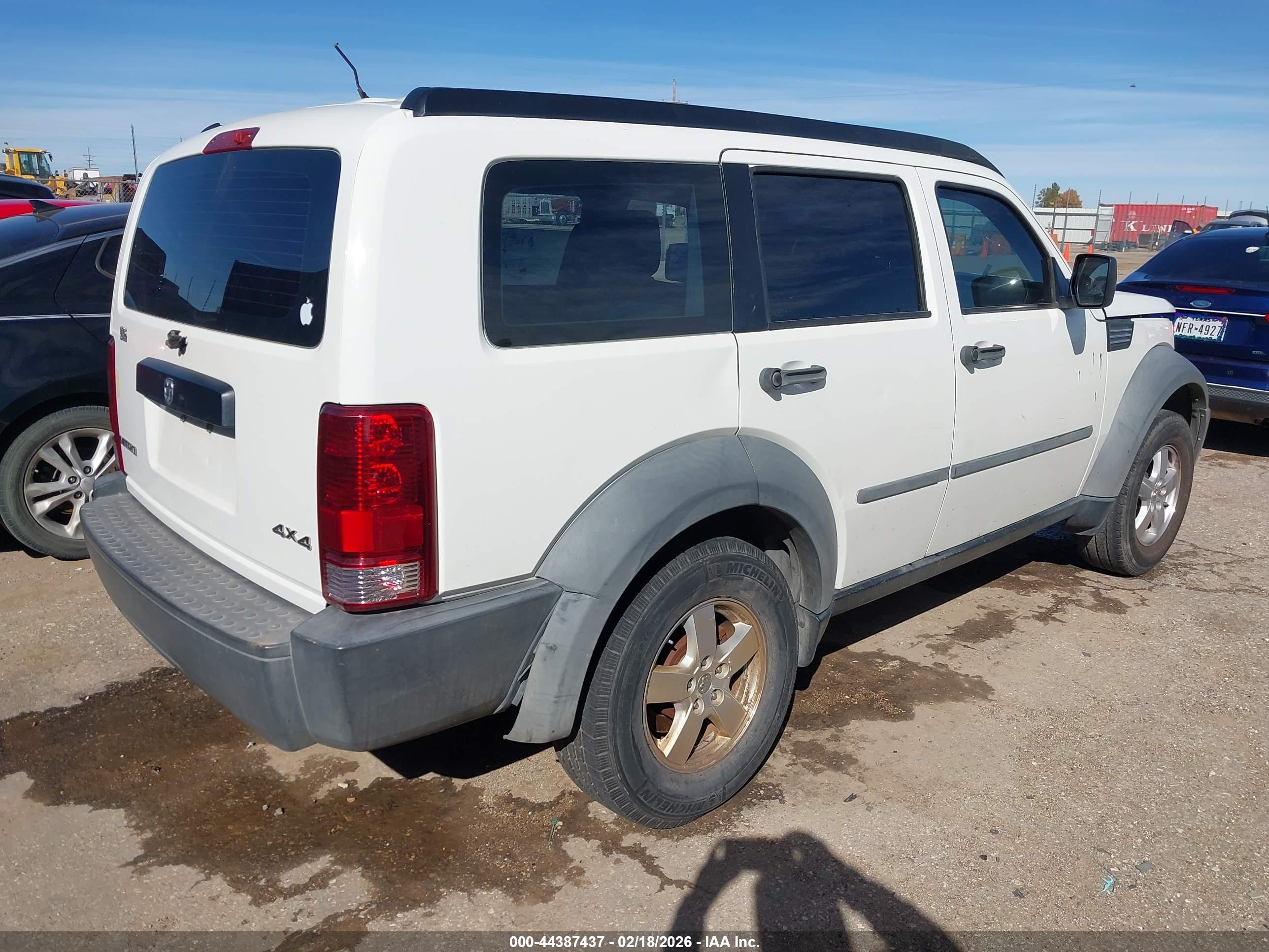 DODGE NITRO image 4
