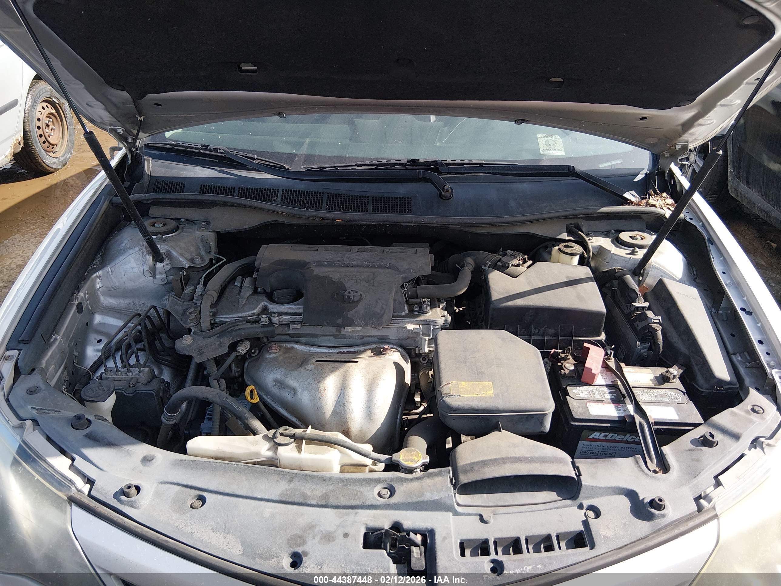 TOYOTA CAMRY image 10