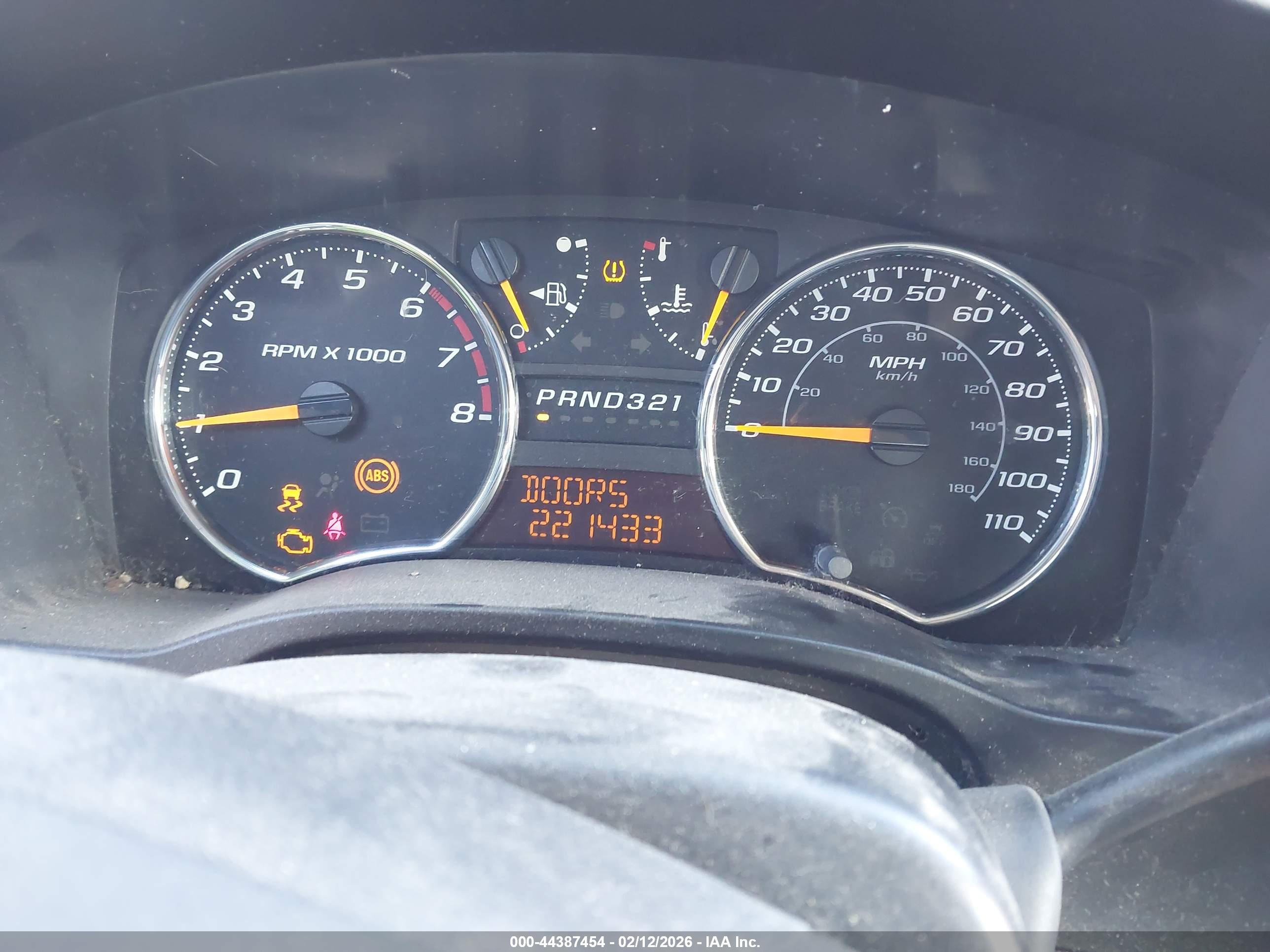 CHEVROLET COLORADO image 7