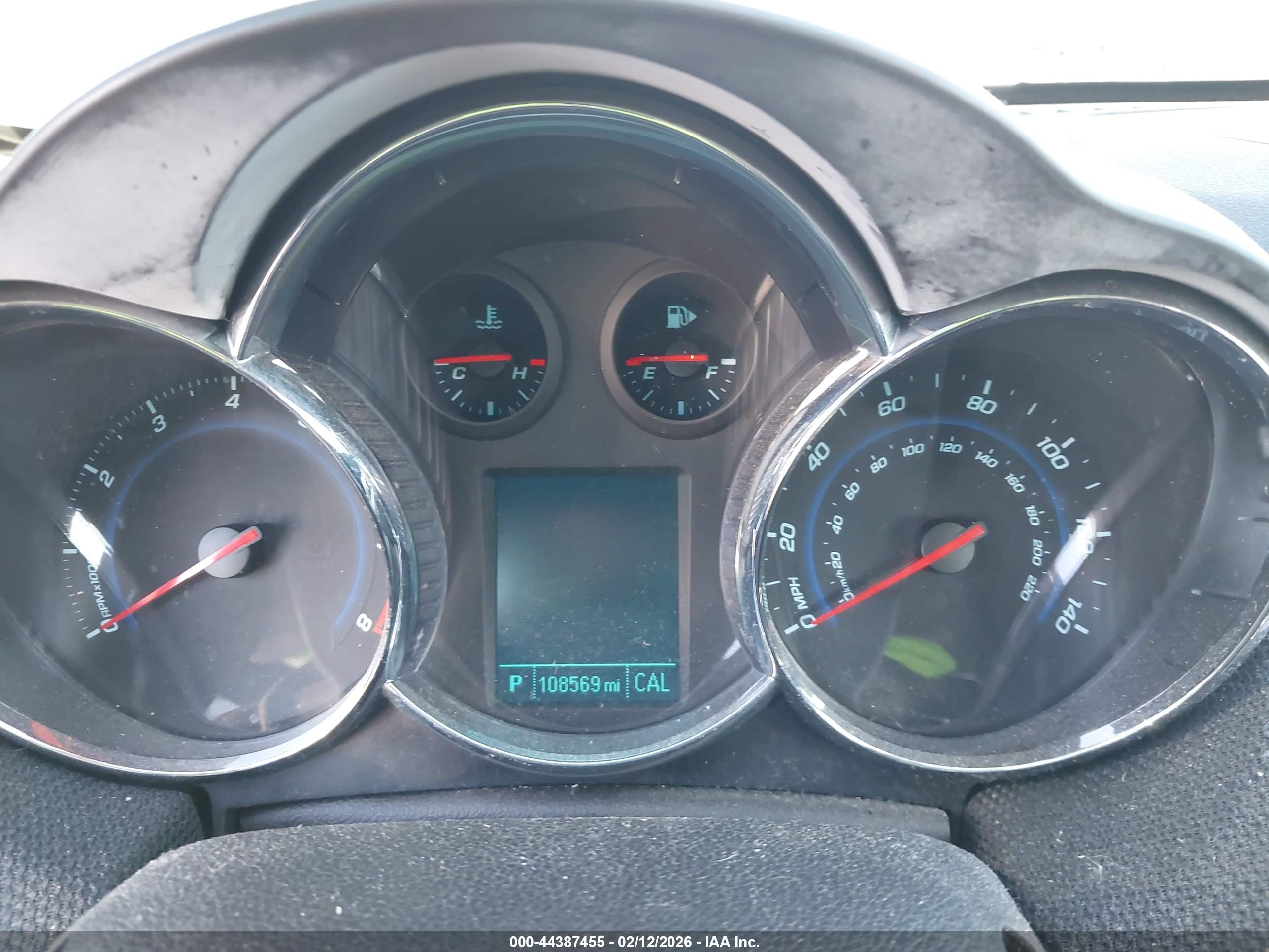 CHEVROLET CRUZE image 7