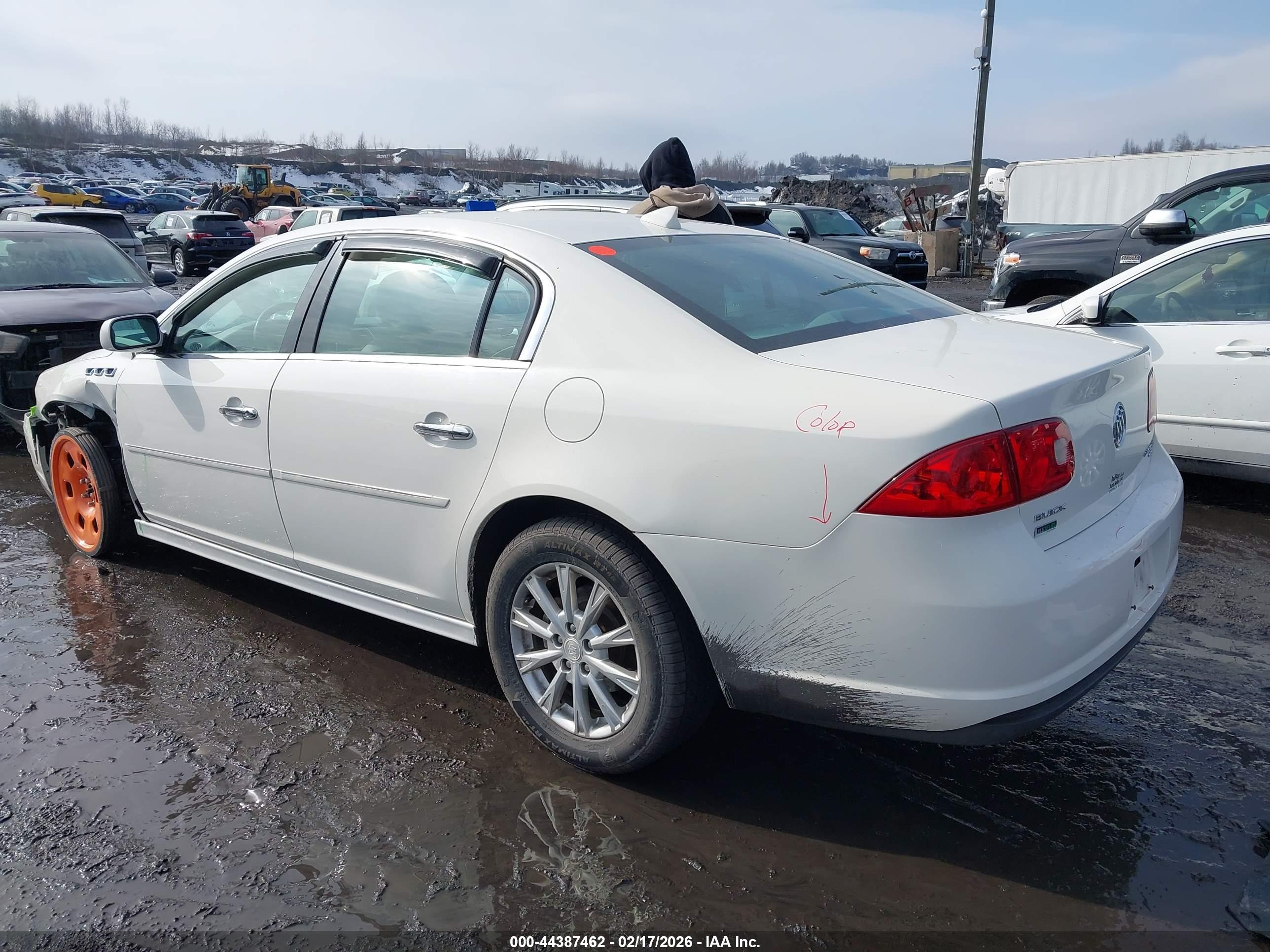 BUICK LUCERNE image 3